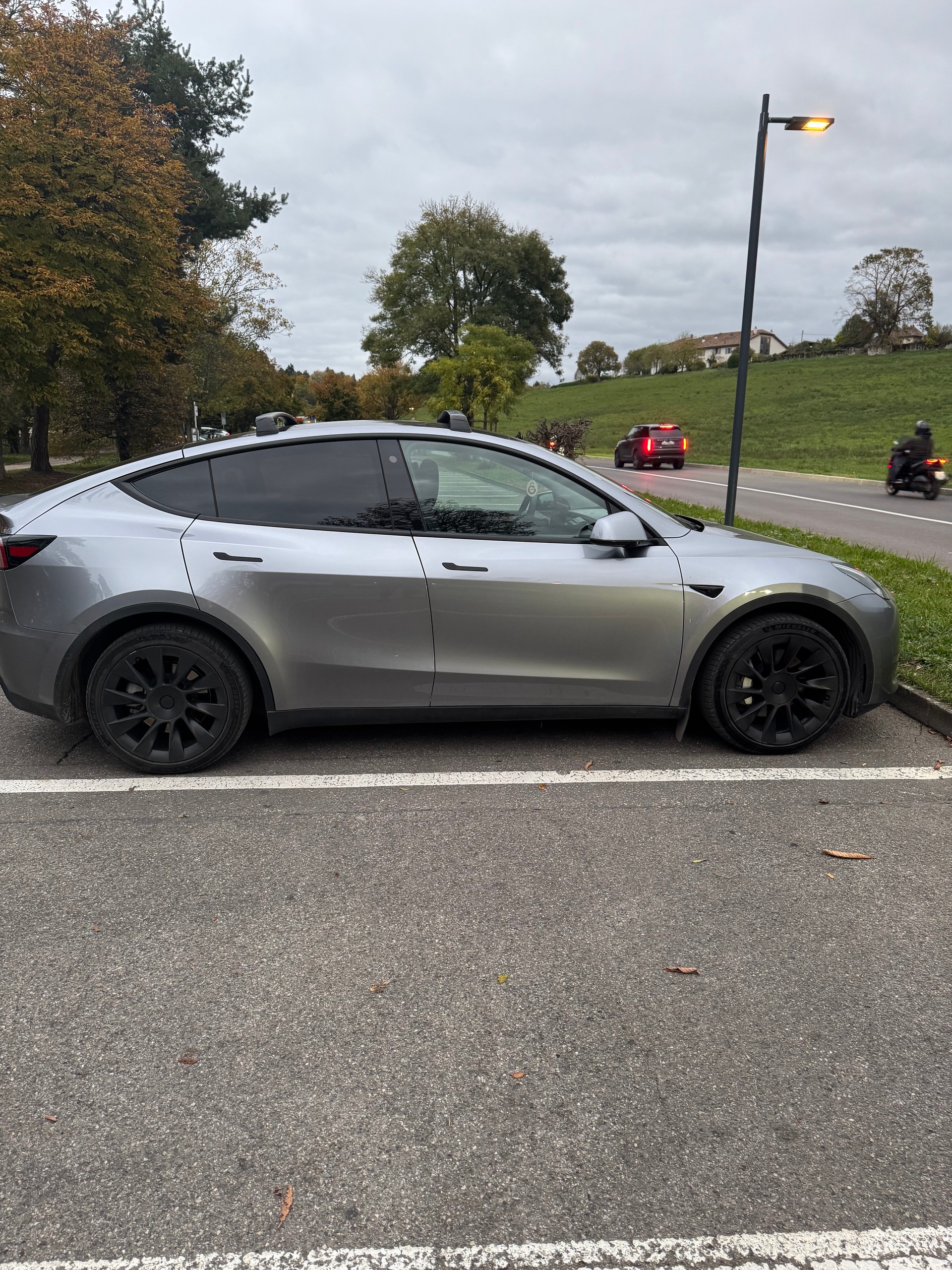 TESLA Long Range D-image-3