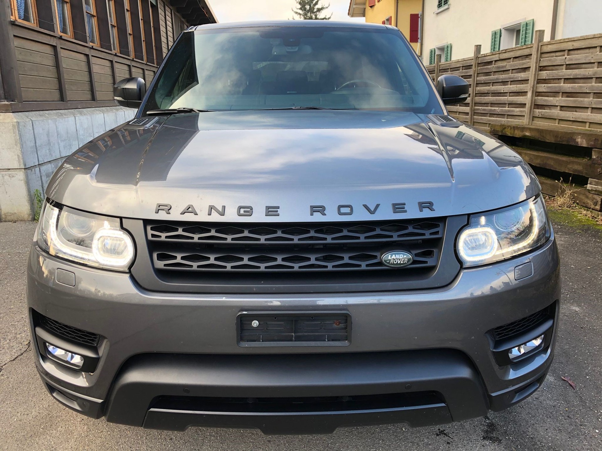 LAND ROVER Range Rover Sport 4.4 SDV8 HSE Dynamic Automatic-image-4