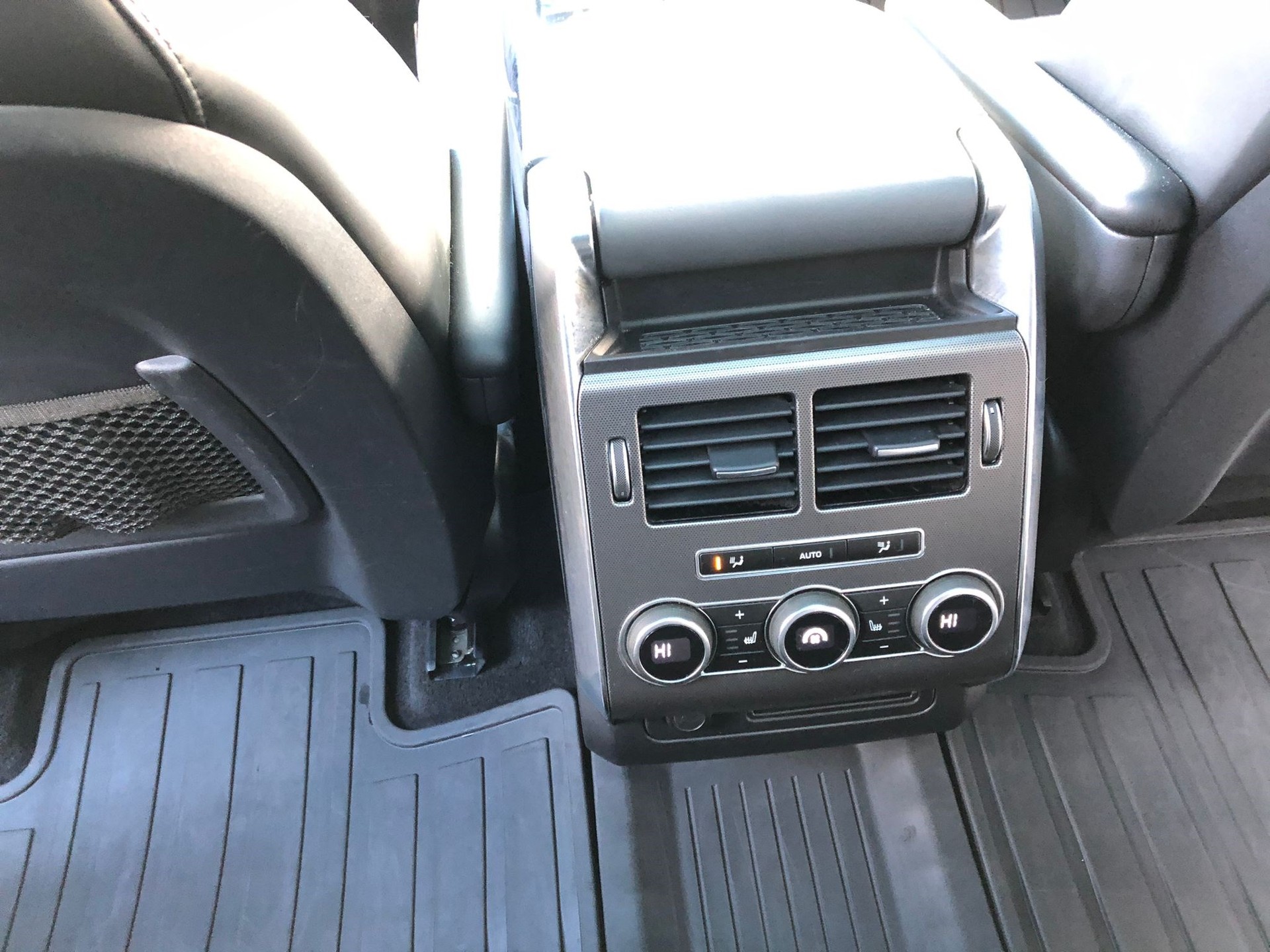 LAND ROVER Range Rover Sport 4.4 SDV8 HSE Dynamic Automatic-image-13