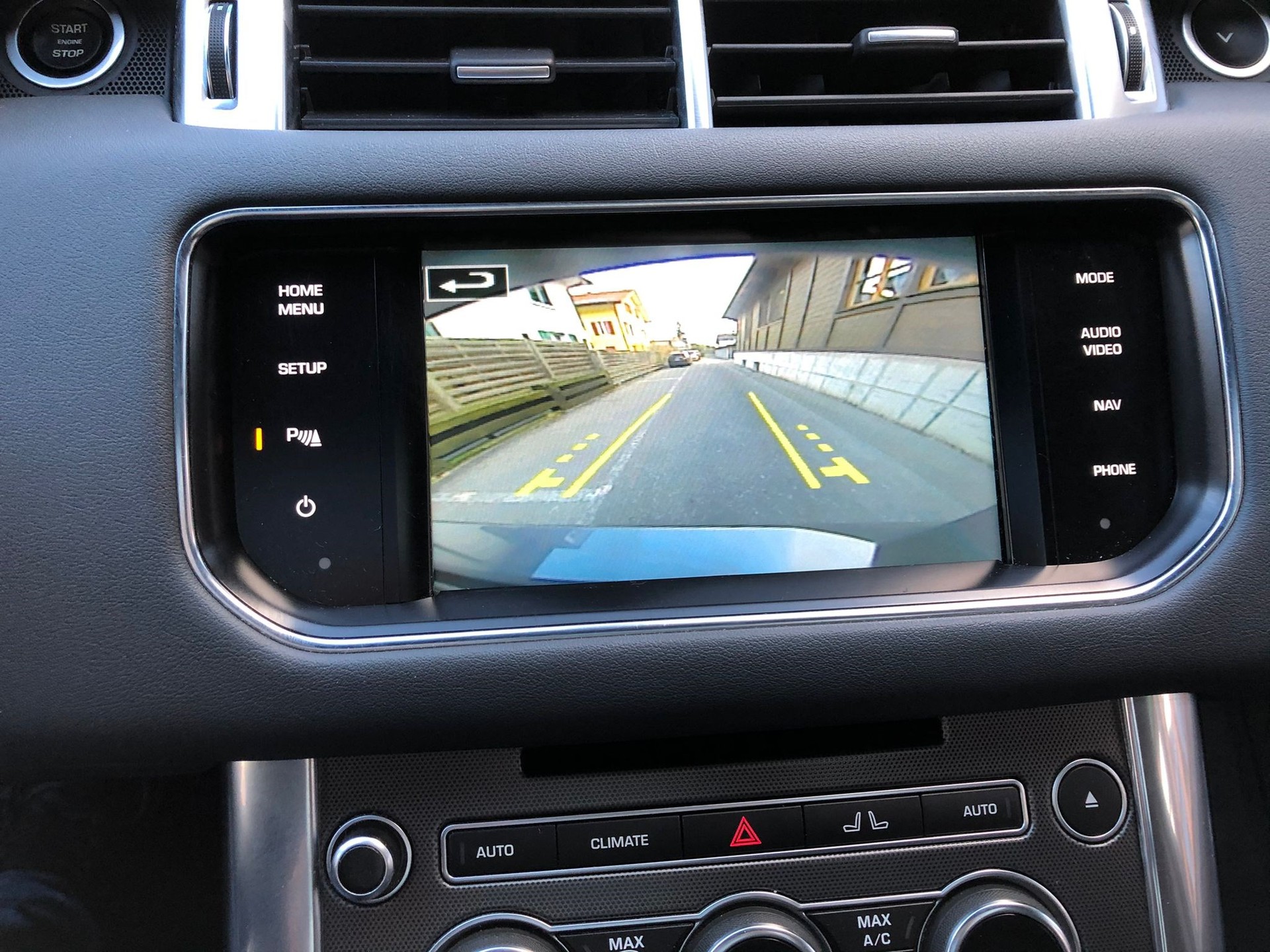 LAND ROVER Range Rover Sport 4.4 SDV8 HSE Dynamic Automatic-image-14