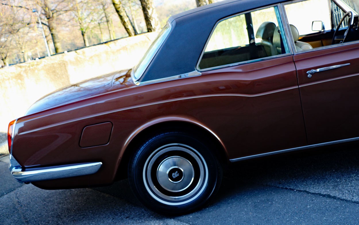 ROLLS-ROYCE CORNICHE Coupé-image-24