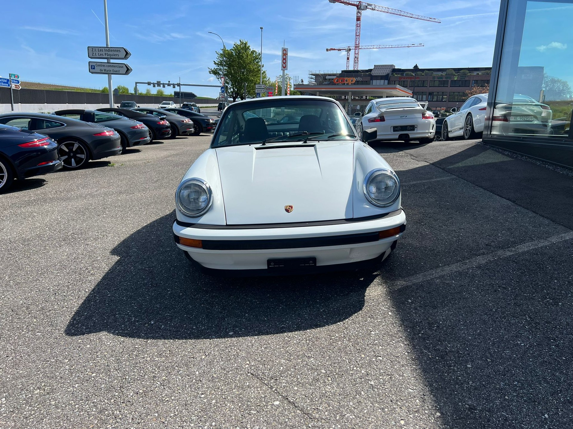 PORSCHE 911 Carrera 2.7-image-2