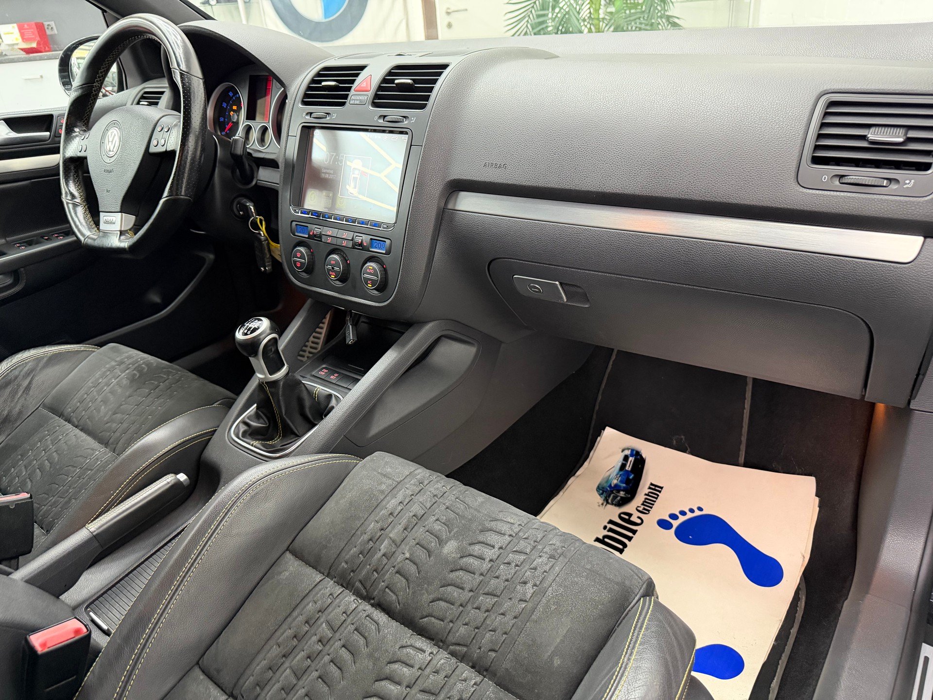 VW Golf 2.0 TFSI GTI Pirelli ⭐️-image-14