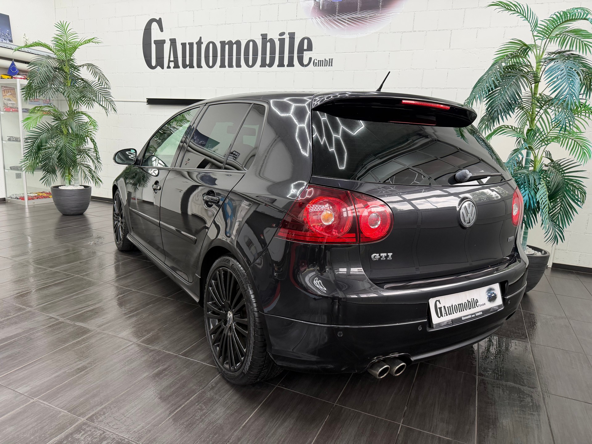 VW Golf 2.0 TFSI GTI Pirelli ⭐️-image-6
