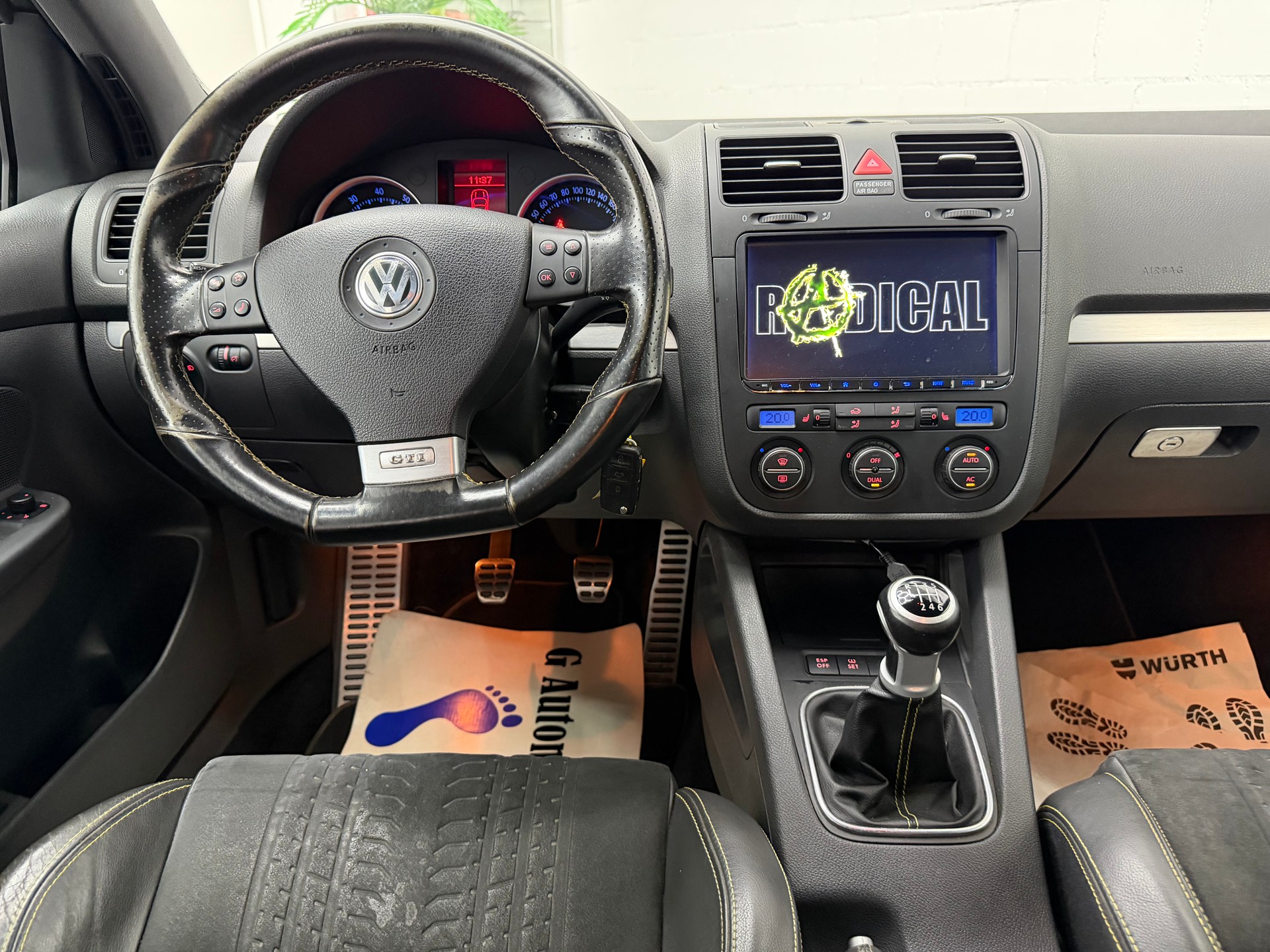 VW Golf 2.0 TFSI GTI Pirelli ⭐️-image-9