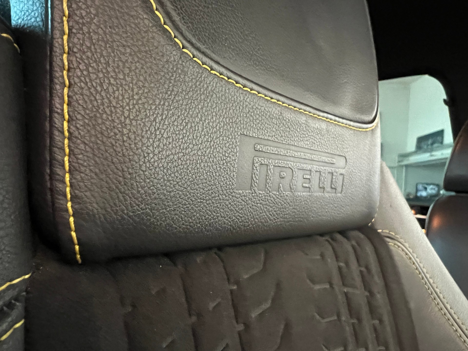 VW Golf 2.0 TFSI GTI Pirelli ⭐️-image-15