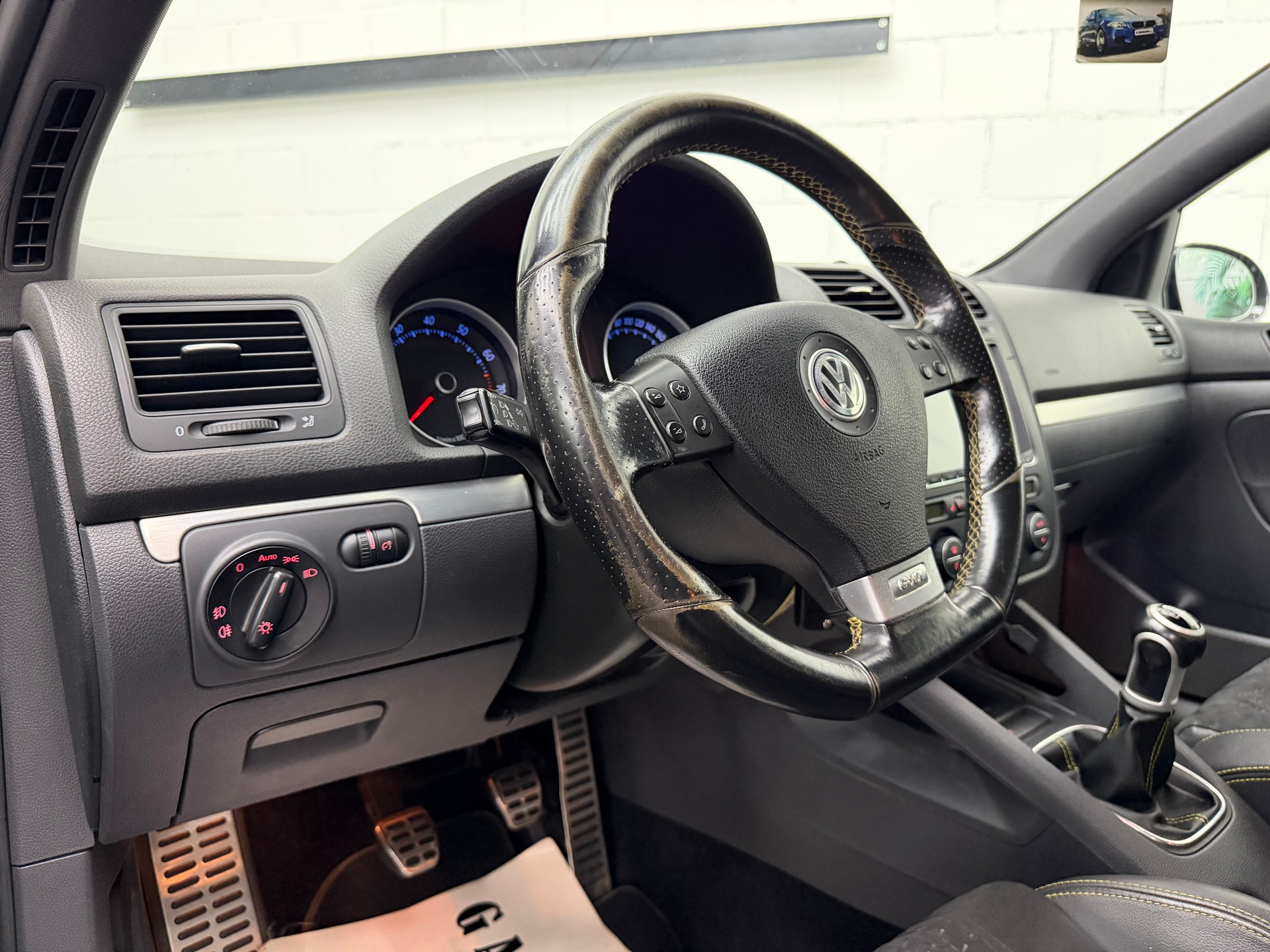 VW Golf 2.0 TFSI GTI Pirelli ⭐️-image-8