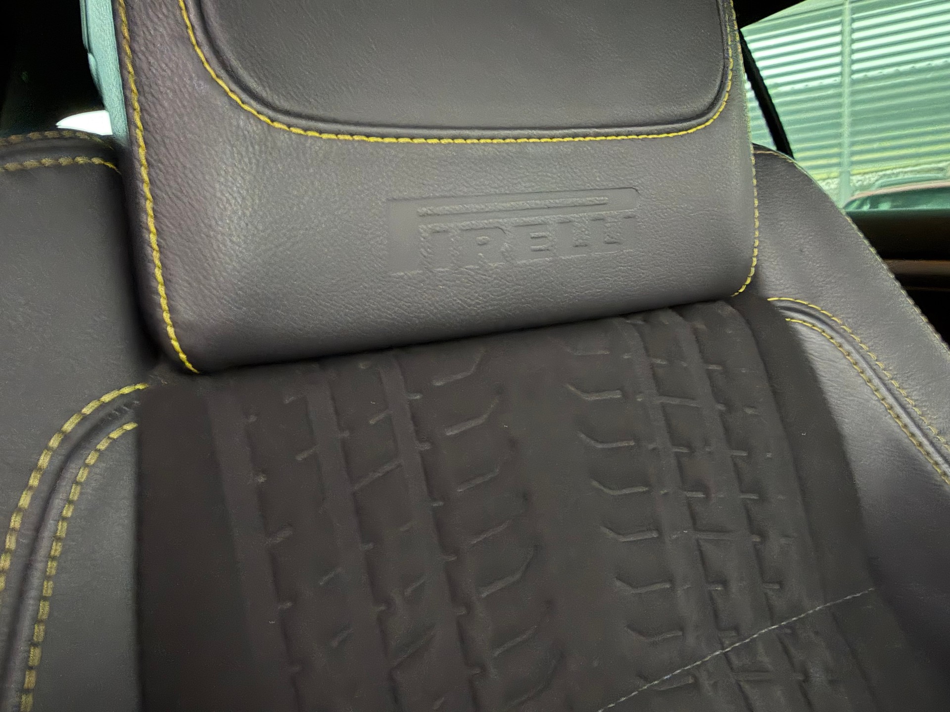 VW Golf 2.0 TFSI GTI Pirelli ⭐️-image-16