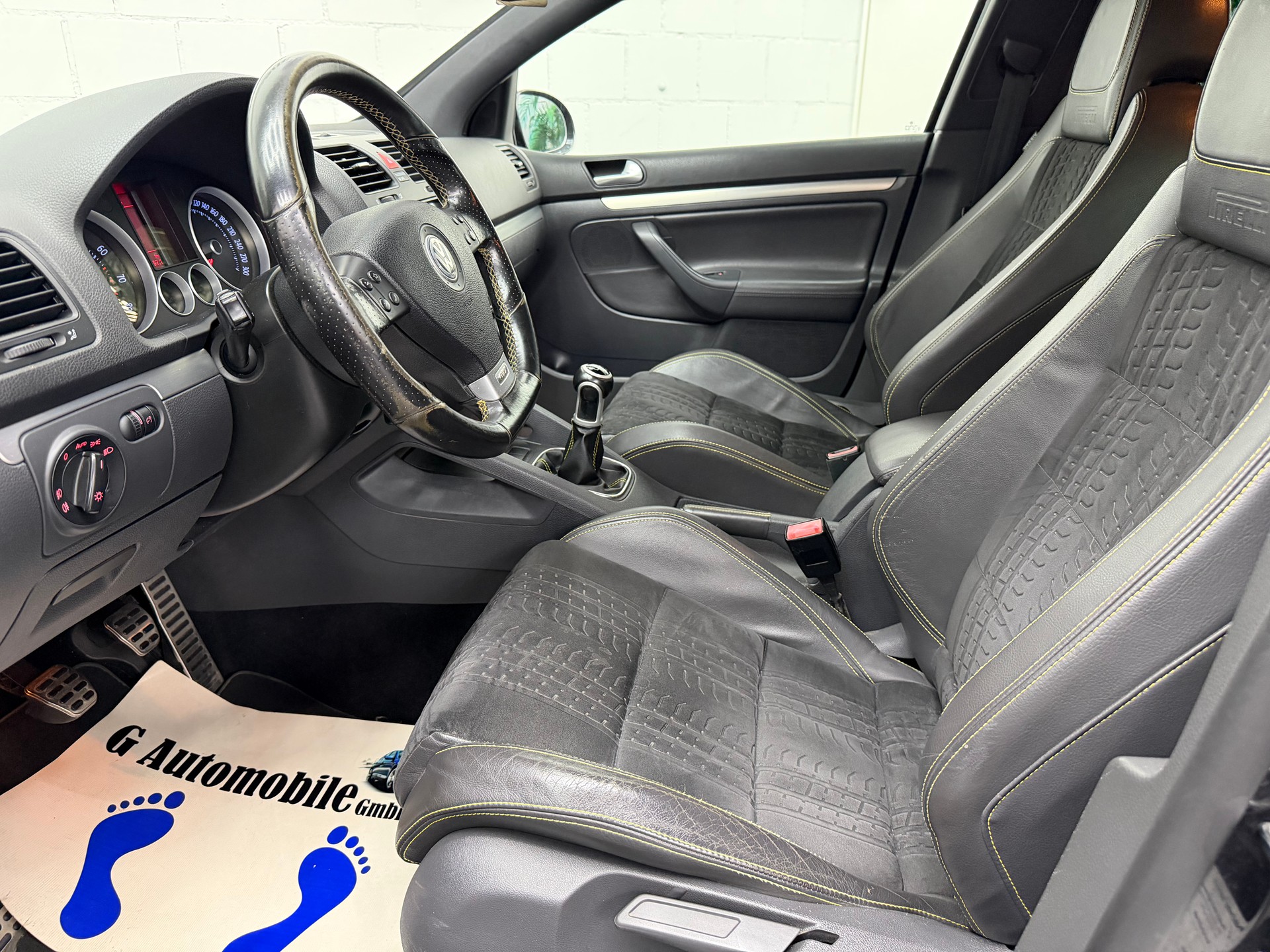 VW Golf 2.0 TFSI GTI Pirelli ⭐️-image-7