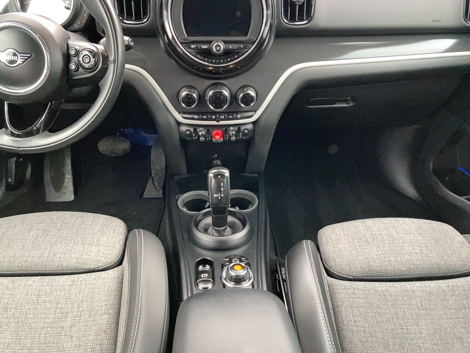 MINI Mini Countryman Cooper S ALL4 Steptronic-image-4