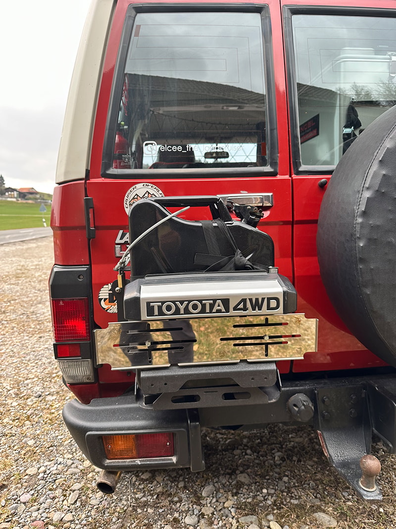 TOYOTA LJ 73 FRP-Top TD-image-13