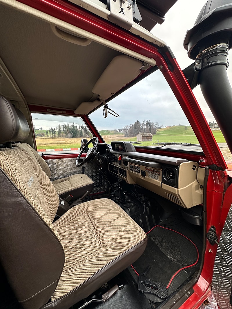 TOYOTA LJ 73 FRP-Top TD-image-5