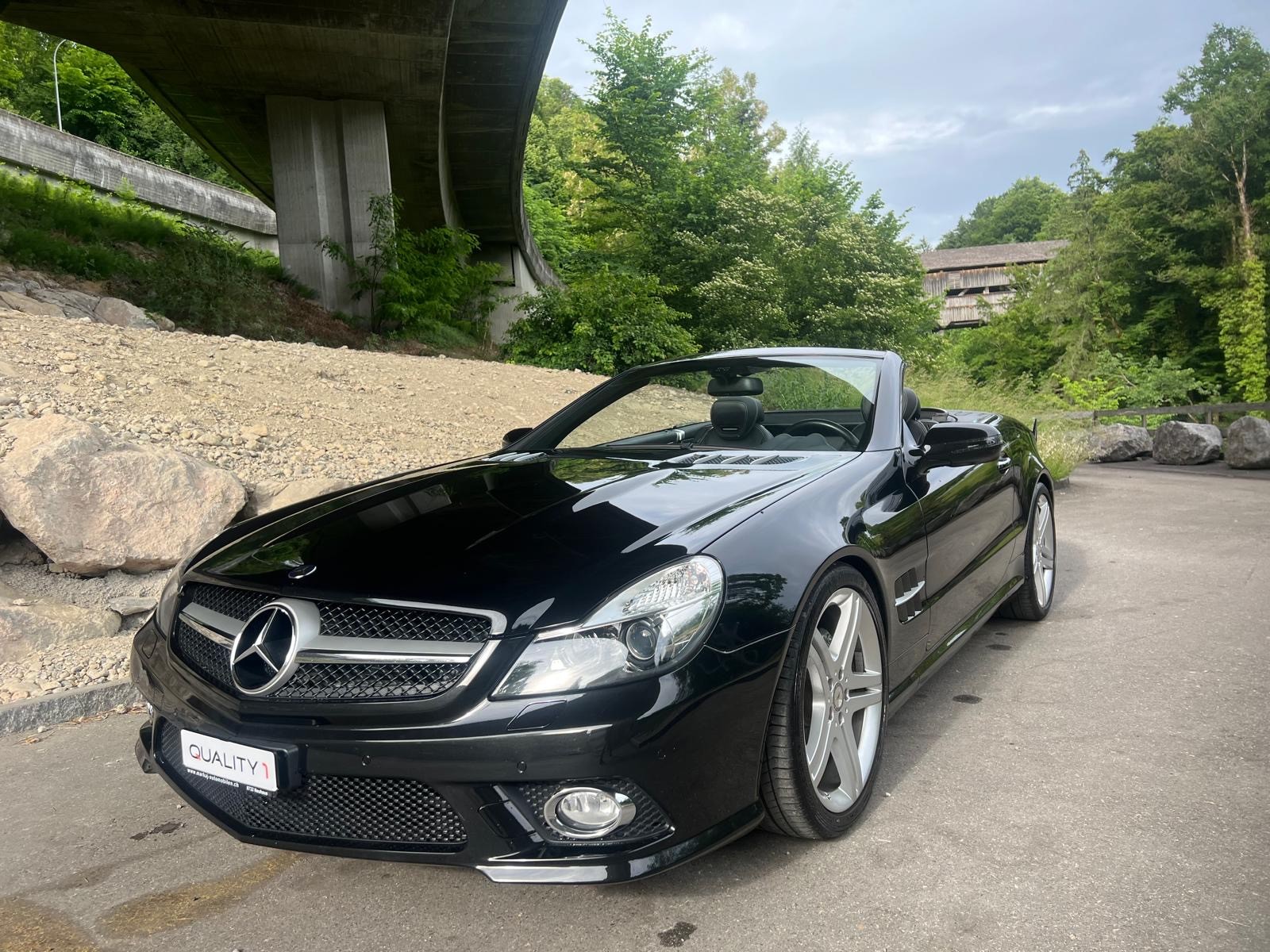 MERCEDES-BENZ SL 300 (280) 7G-Tronic