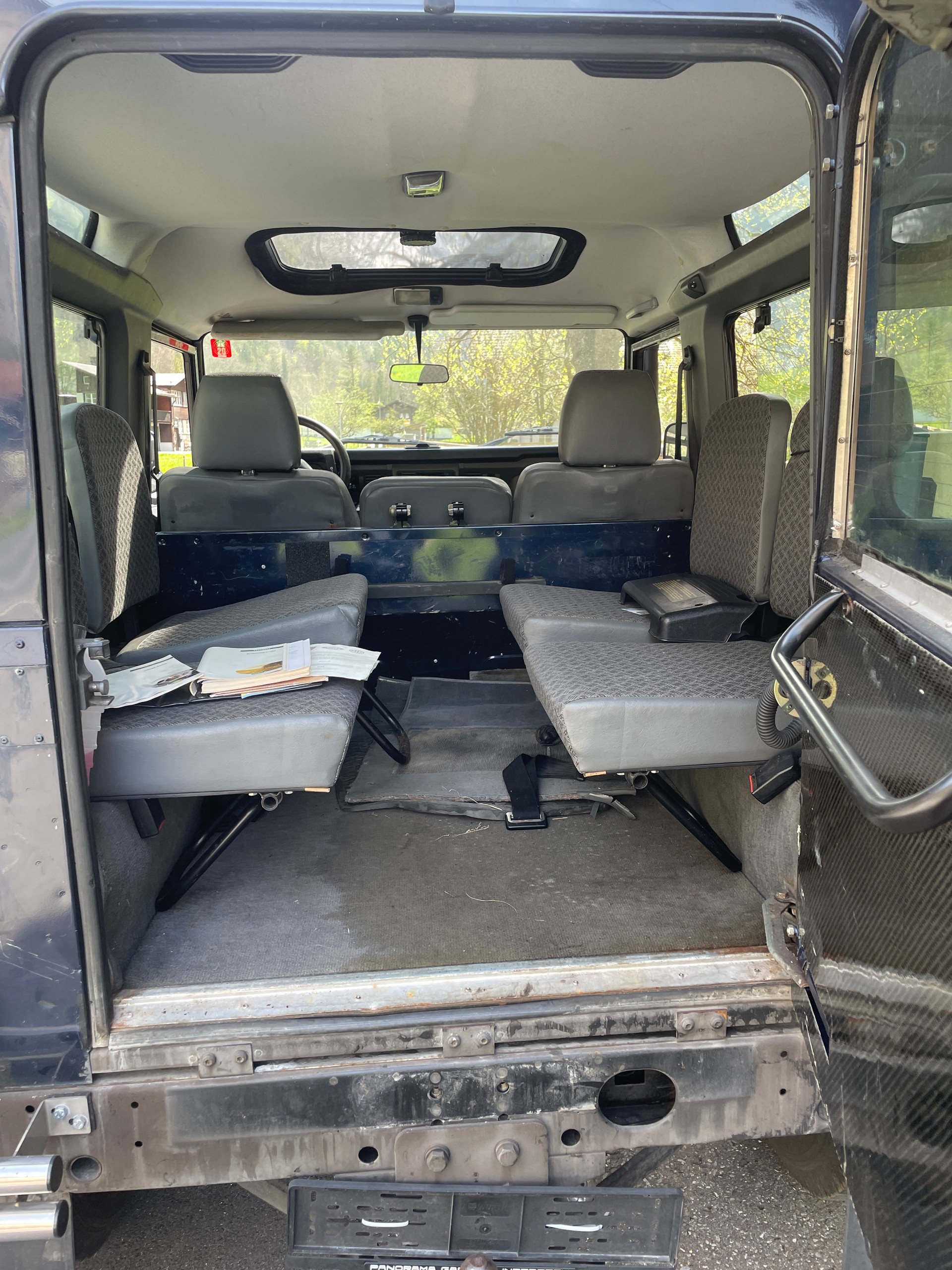 LAND ROVER Defender 90 SW 2.5 Td5-image-2