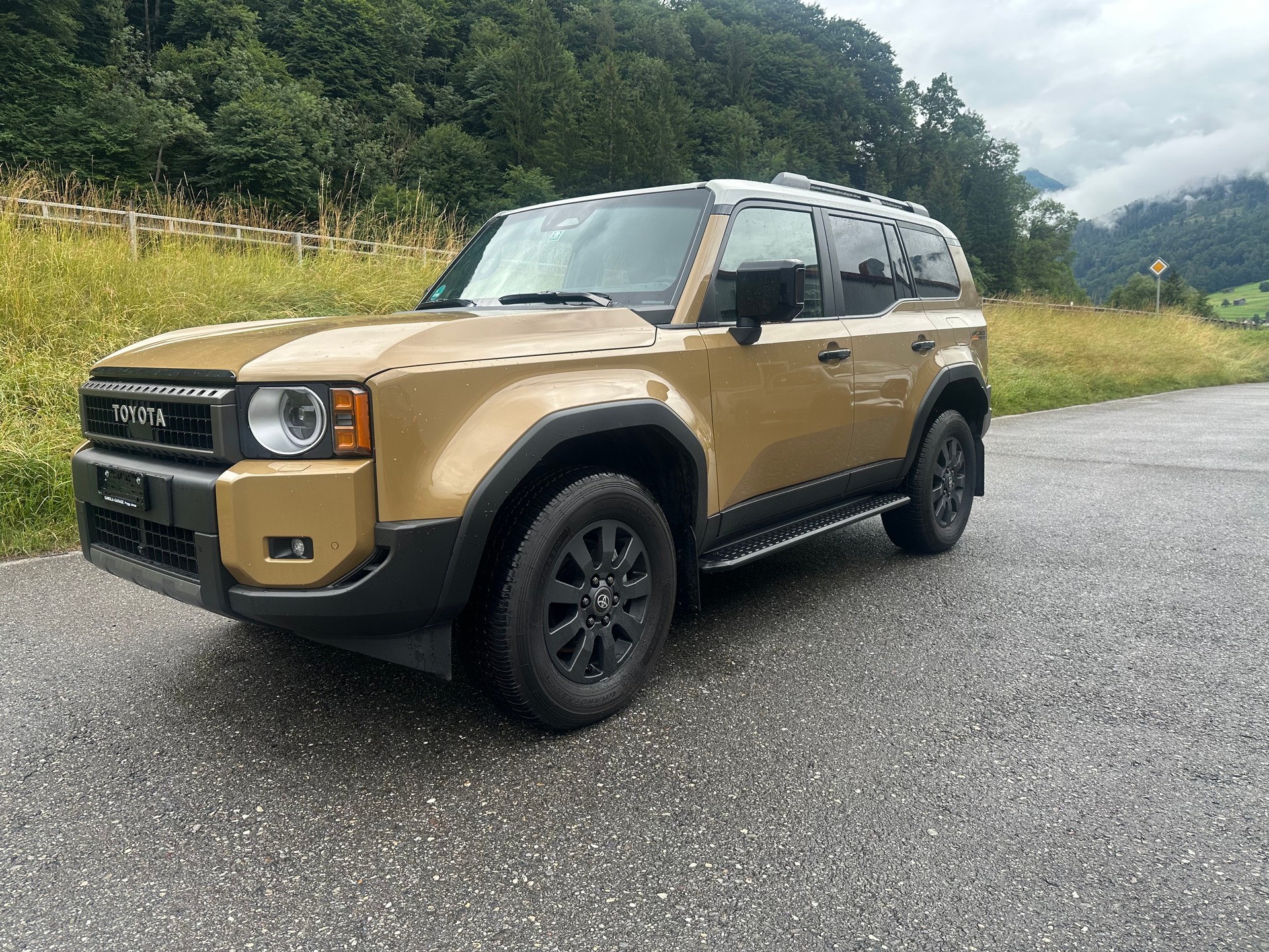TOYOTA Land Cruiser 2.8TD First Edition-image-1