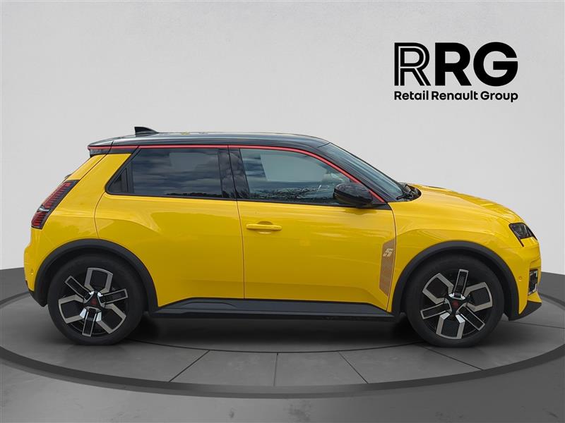 RENAULT R5 E-Tech Comfort Range 52 kWh Techno-image-5