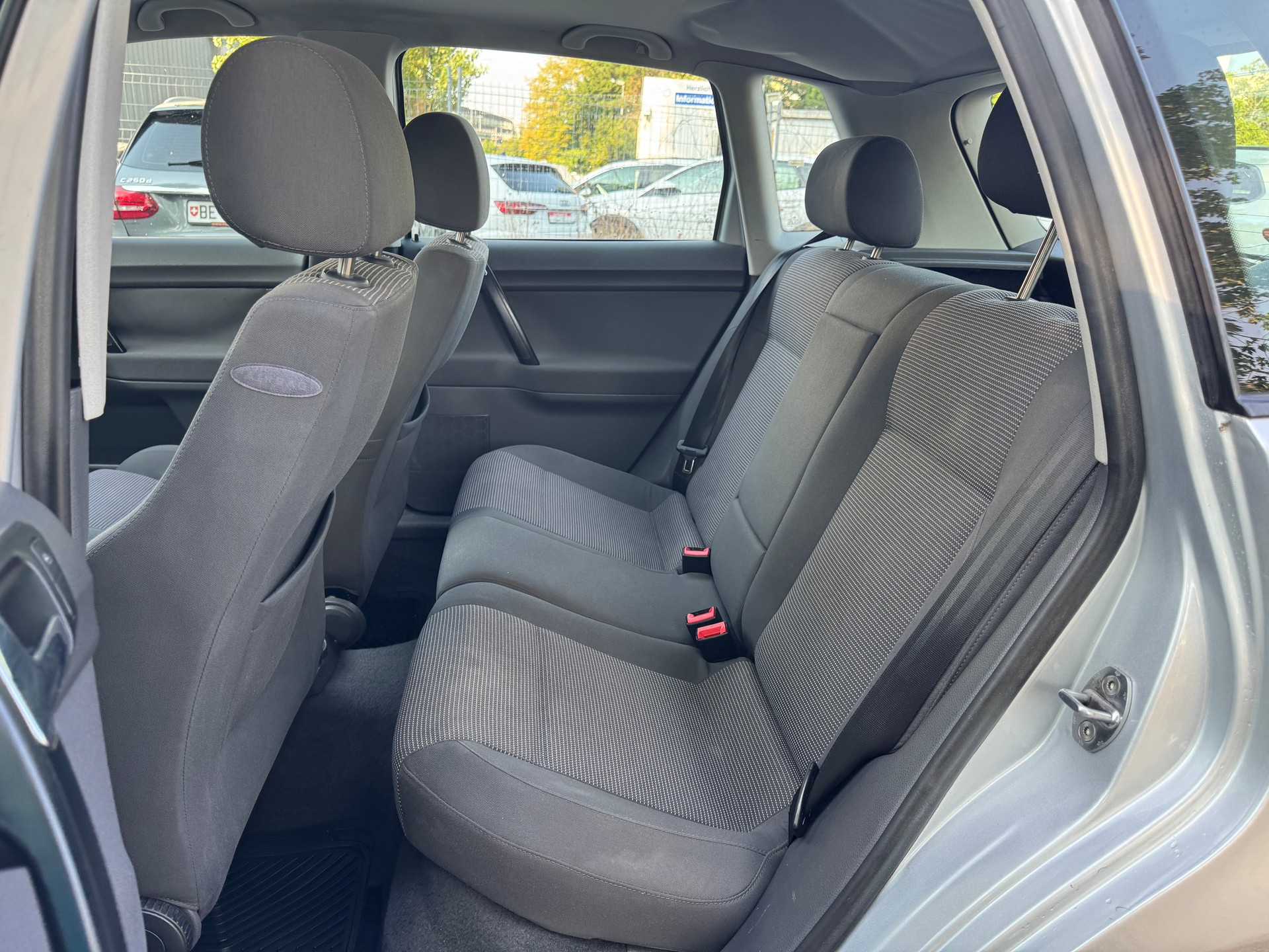 VW Polo 1.4 16V Comfortline ** Klima-auto ** 04x Airbag ** E.Fenster * Ab MFK 18.08.2023 * B04-image-2