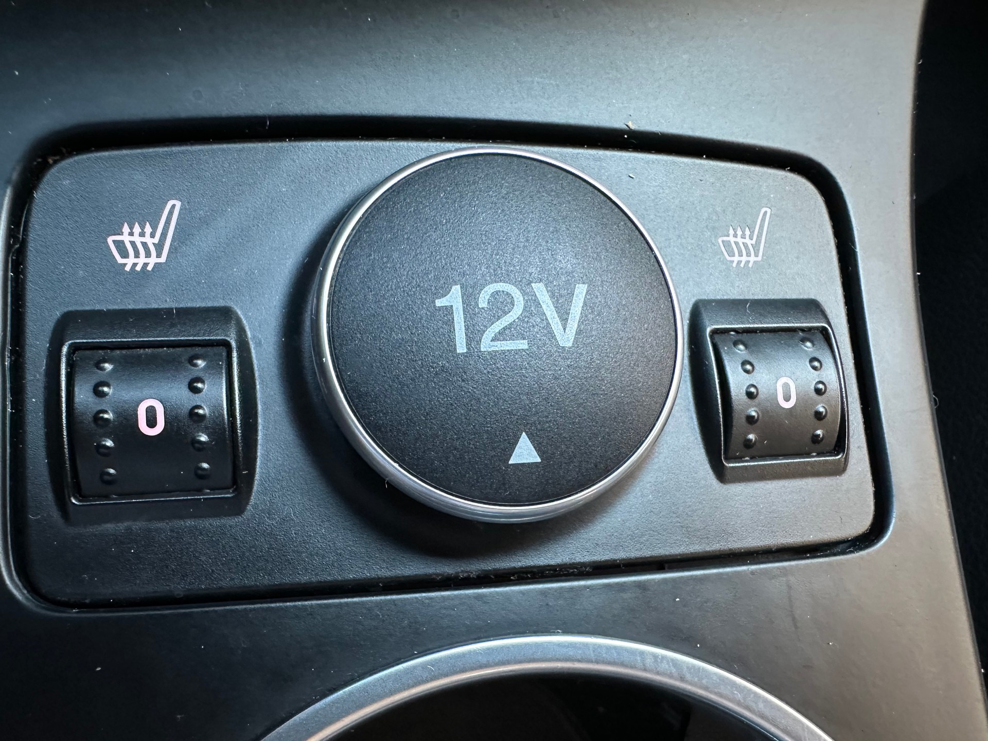 FORD Kuga 2.0 TDCi Titanium S 4WD PowerShift-image-25