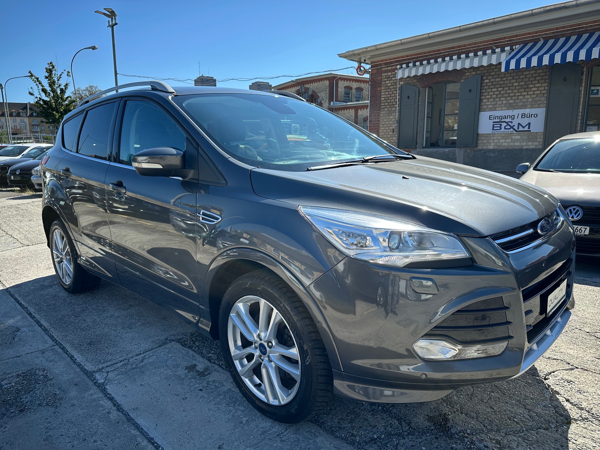 FORD Kuga 2.0 TDCi Titanium S 4WD PowerShift-image-2