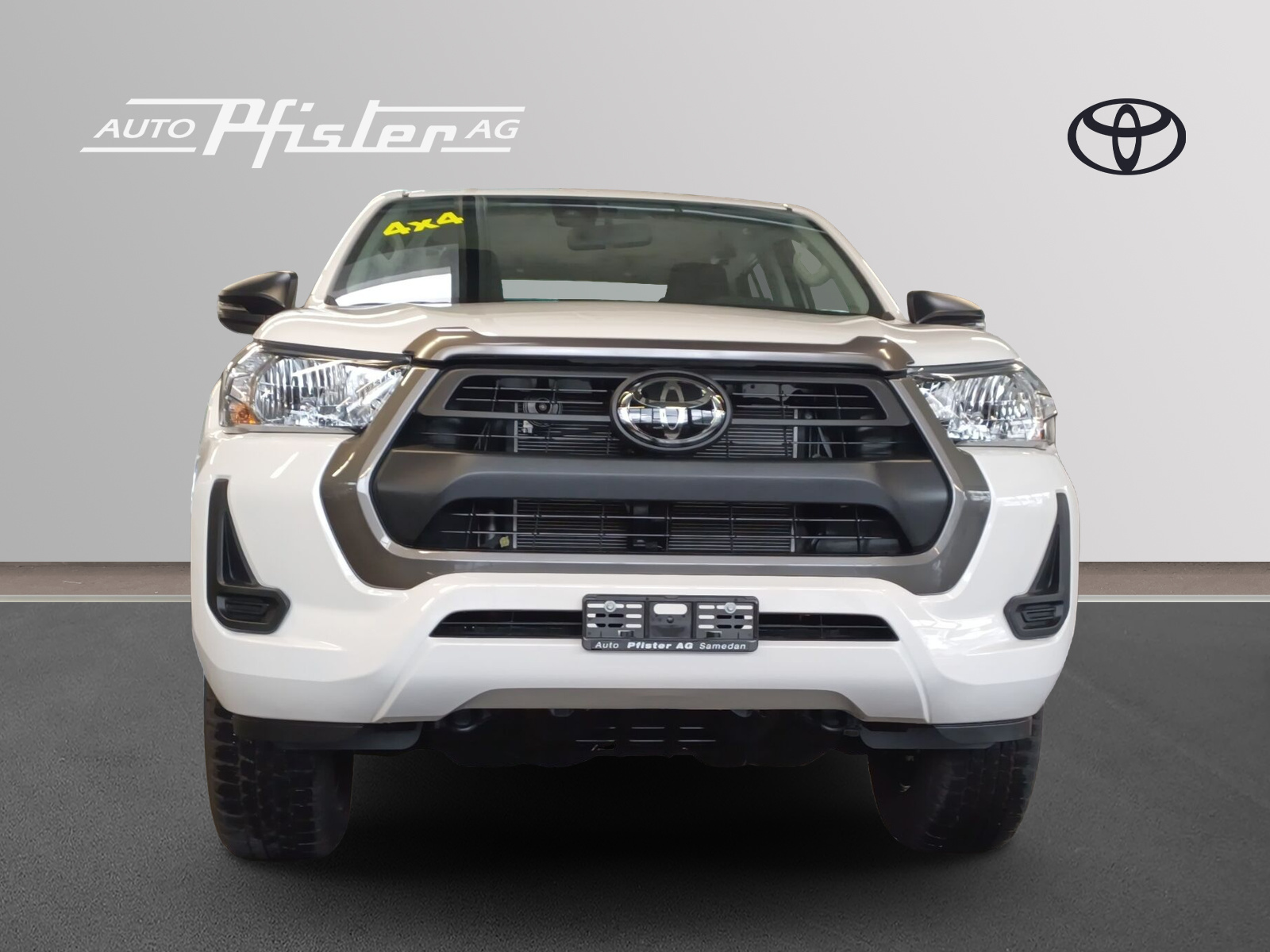 TOYOTA Hilux Double Cab.-Pick-up 2.4 D-4D 150 Comfort-image-2
