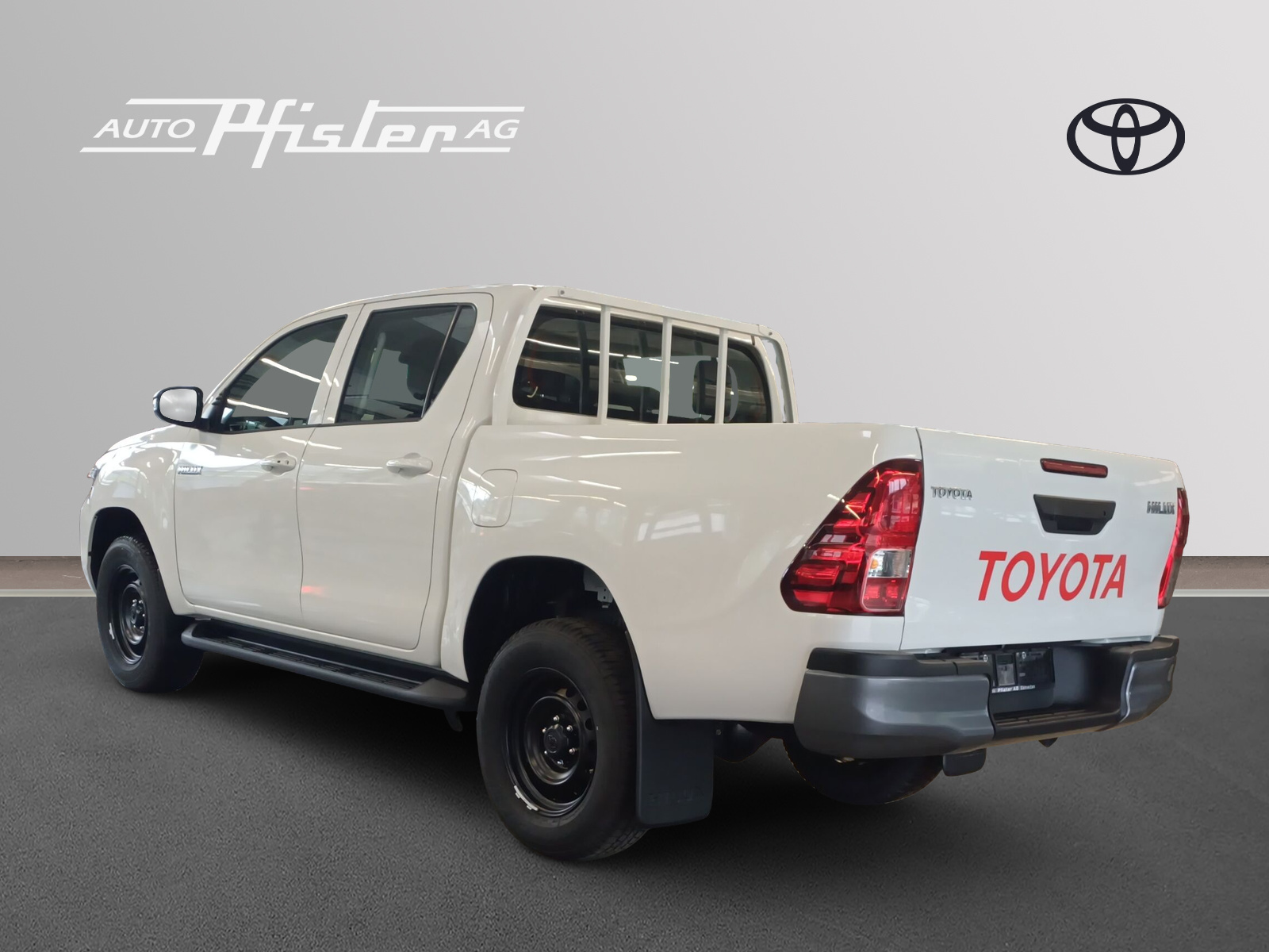 TOYOTA Hilux Double Cab.-Pick-up 2.4 D-4D 150 Comfort-image-3