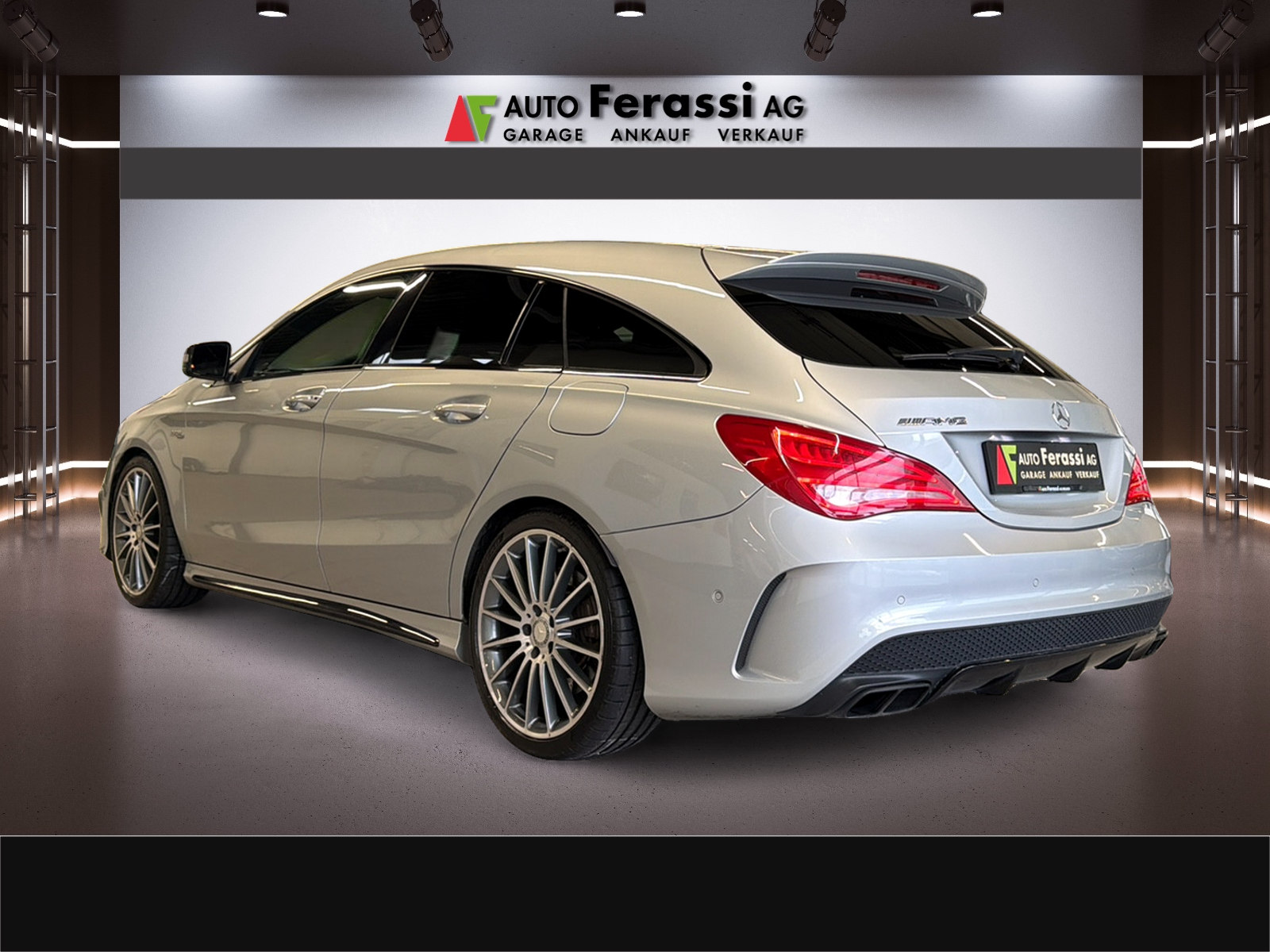 MERCEDES-BENZ CLA Shooting Brake 45 AMG 4Matic Speedshift-image-3