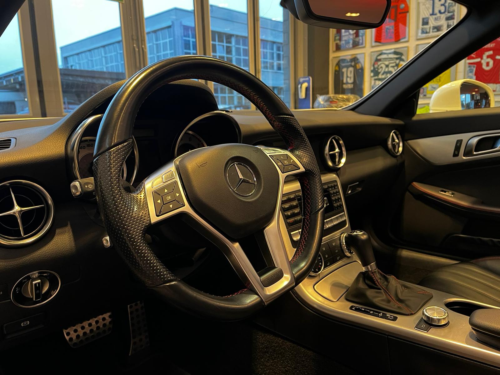 MERCEDES-BENZ SLK 250 7G-Tronic-image-21