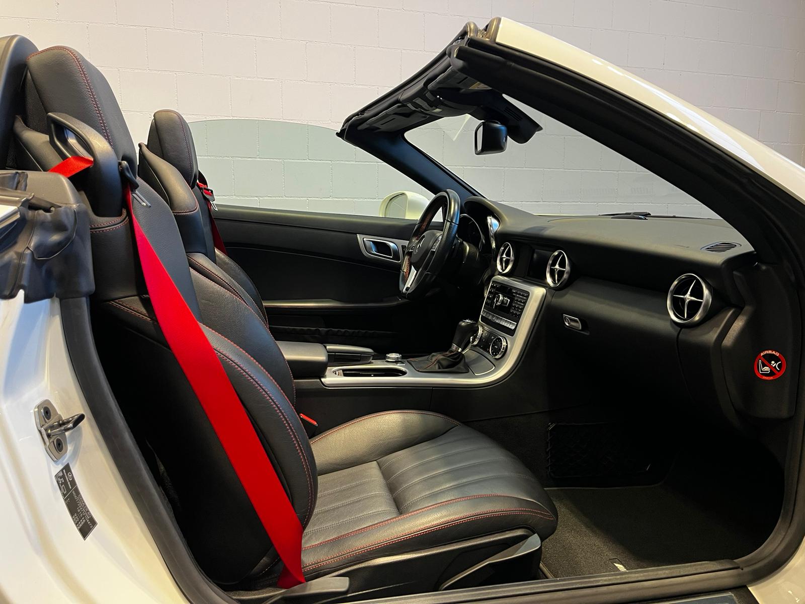 MERCEDES-BENZ SLK 250 7G-Tronic-image-22