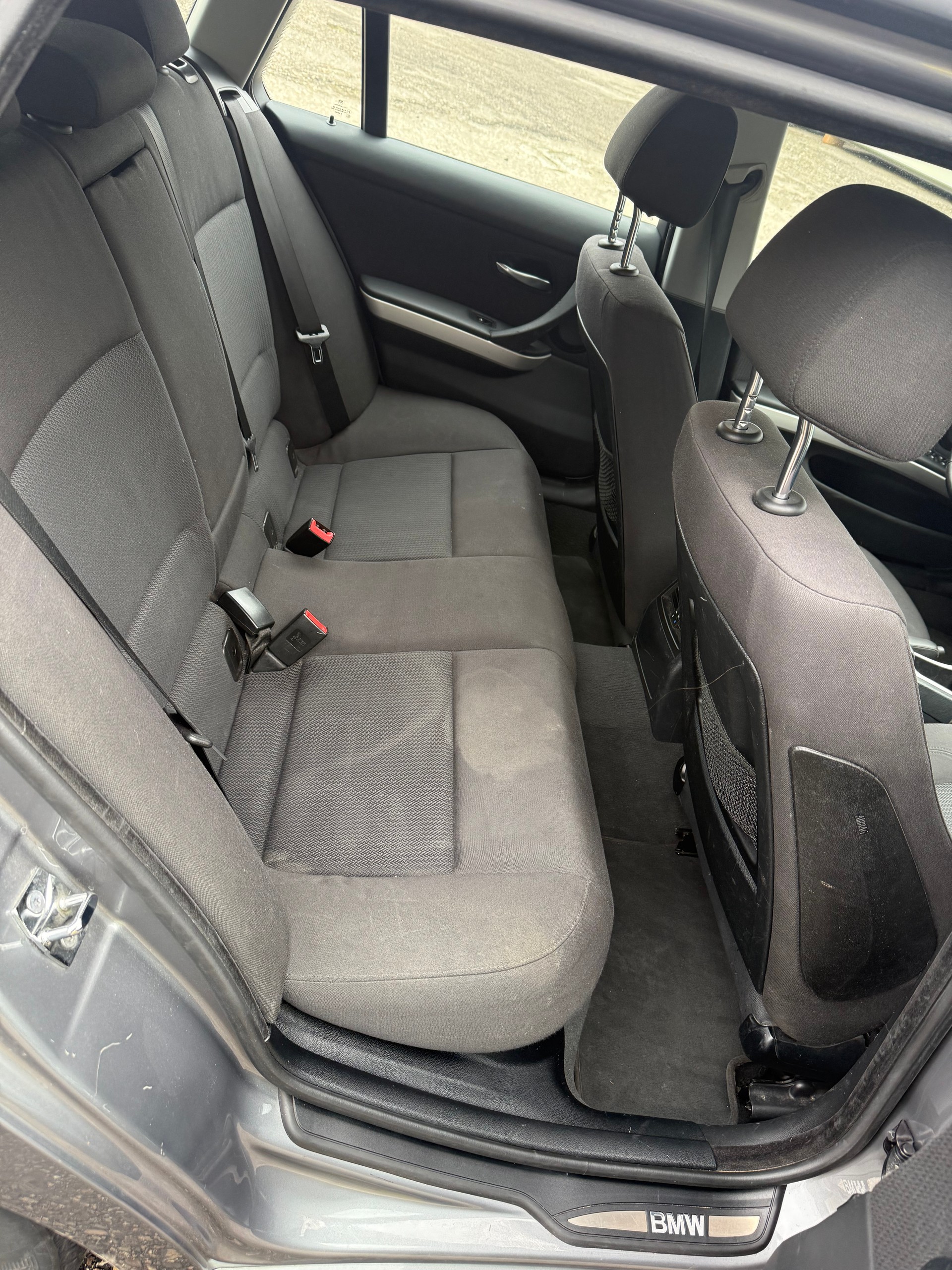 BMW 320d xDrive Touring Steptronic-image-5
