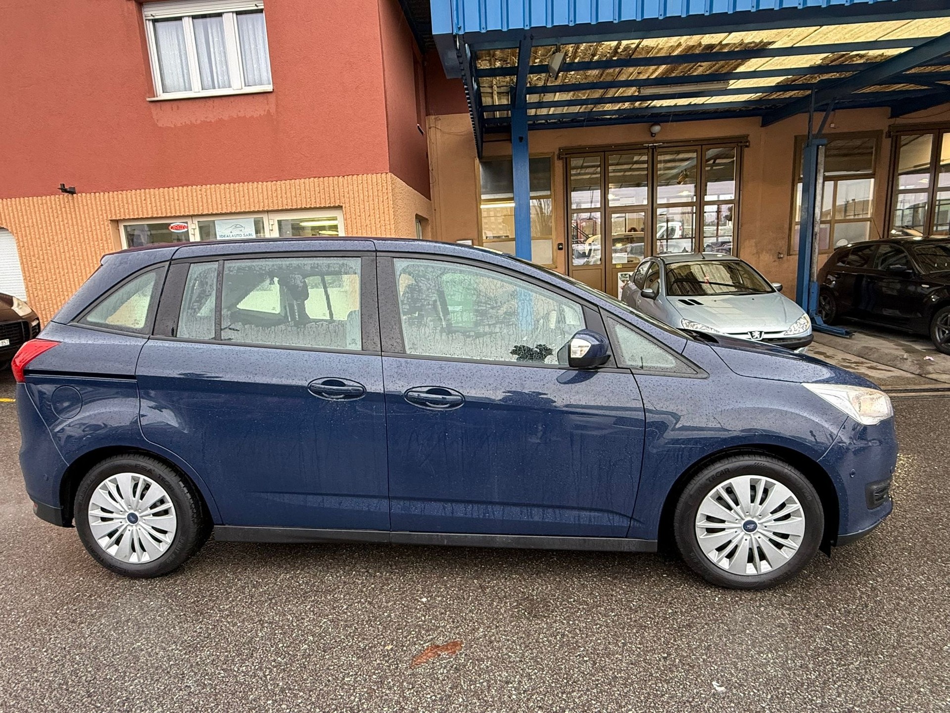 FORD GrC-Max 1.0 SCTi Trend-image-1