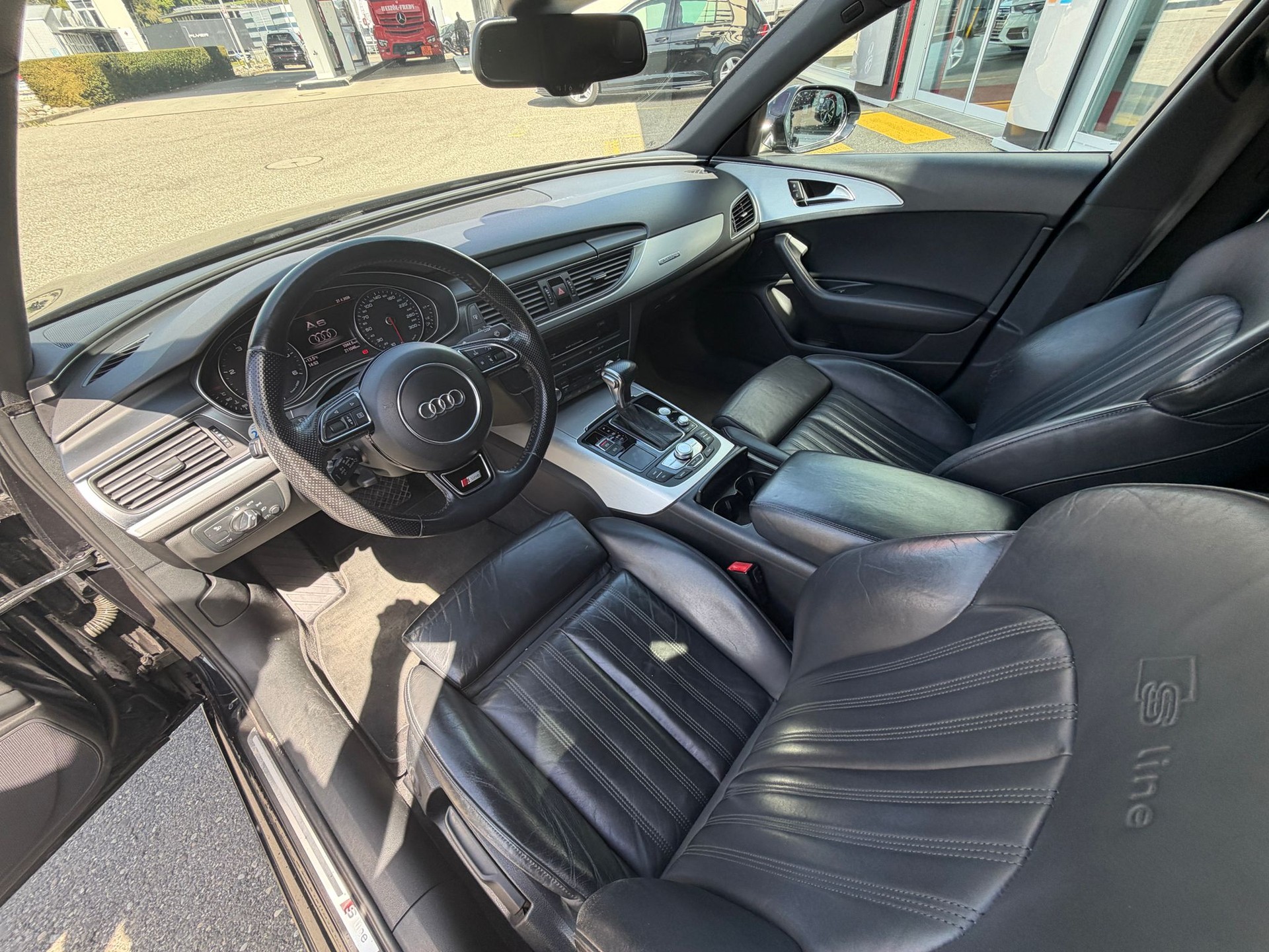 AUDI A6 Limousine 3.0 TDI V6 quattro S-tronic-image-10