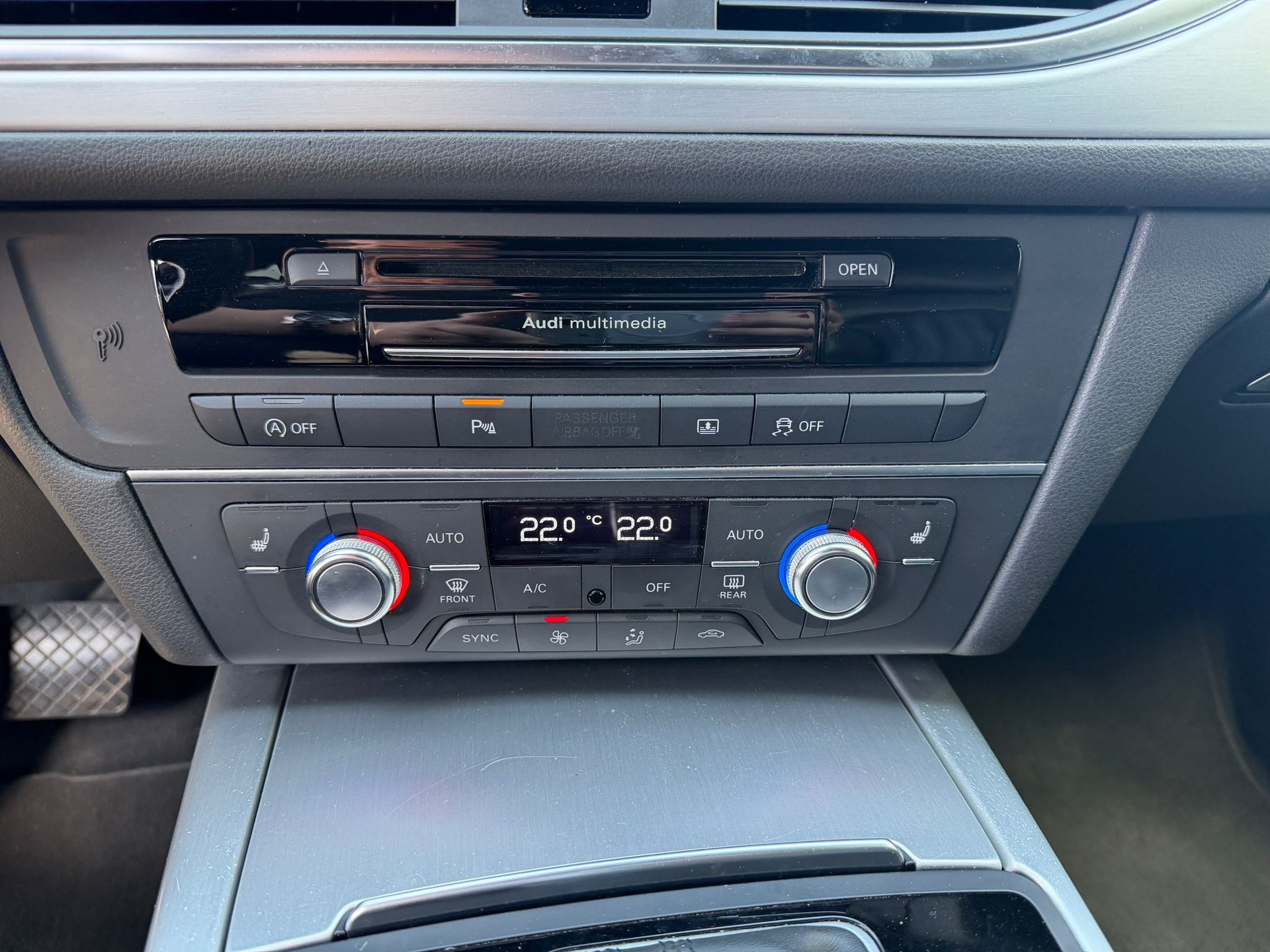 AUDI A6 Limousine 3.0 TDI V6 quattro S-tronic-image-19