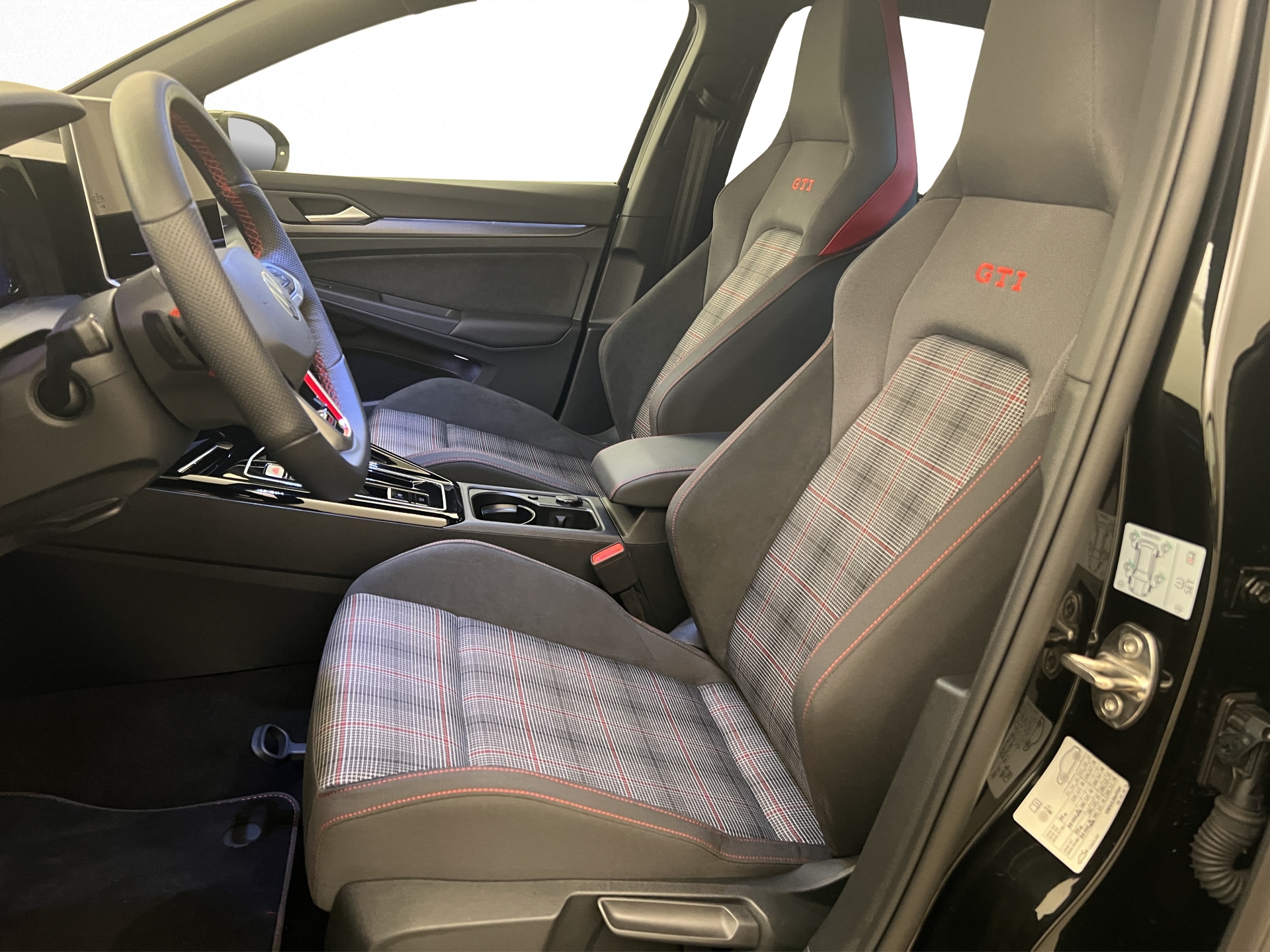 VW Golf 8 2.0 TSI GTI DSG-image-3