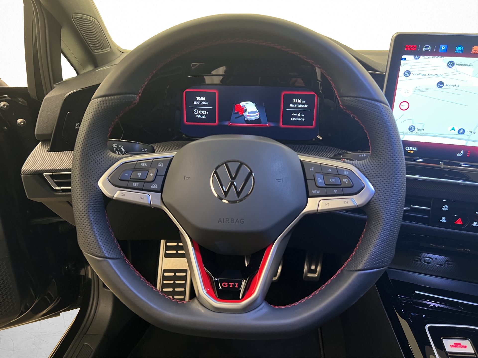 VW Golf 8 2.0 TSI GTI DSG-image-4