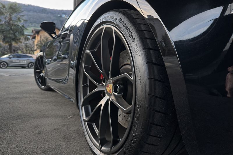 PORSCHE 718 Spyder PDK-image-8