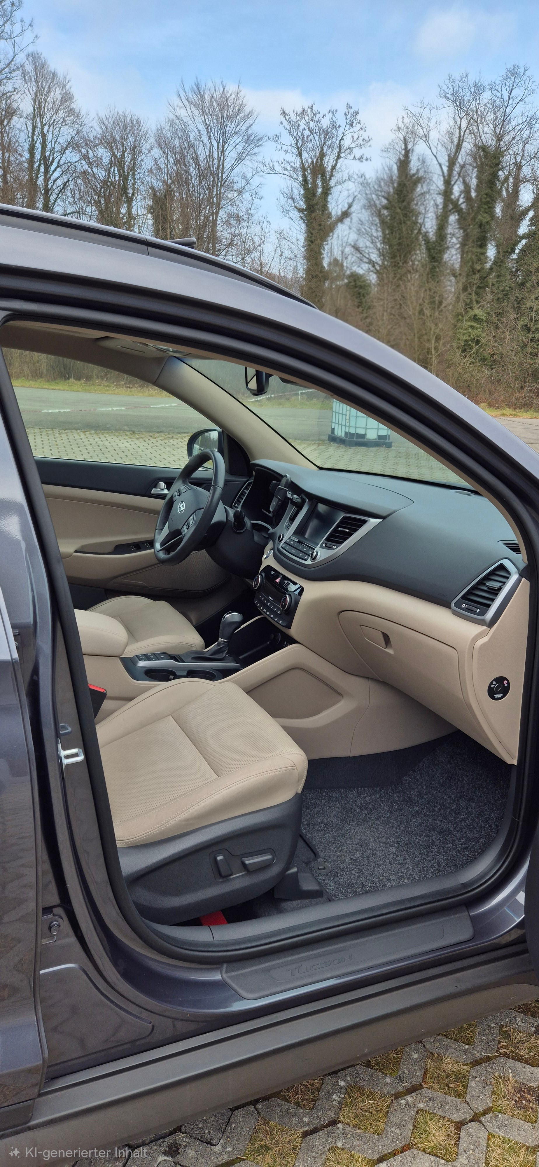 HYUNDAI Tucson 2.0 CRDI Vertex 4WD Automatic-image-3