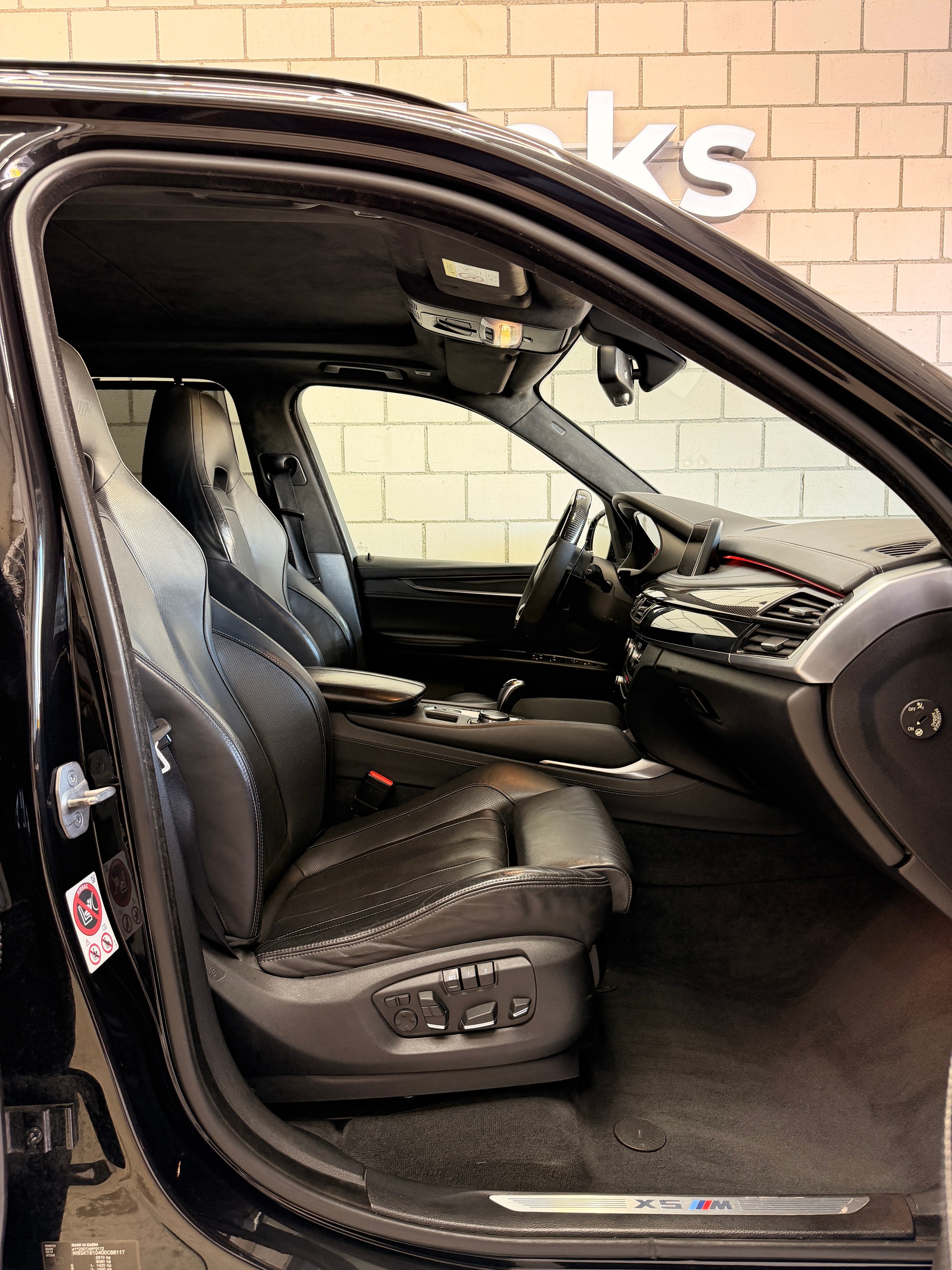 BMW X5M Steptronic-image-7