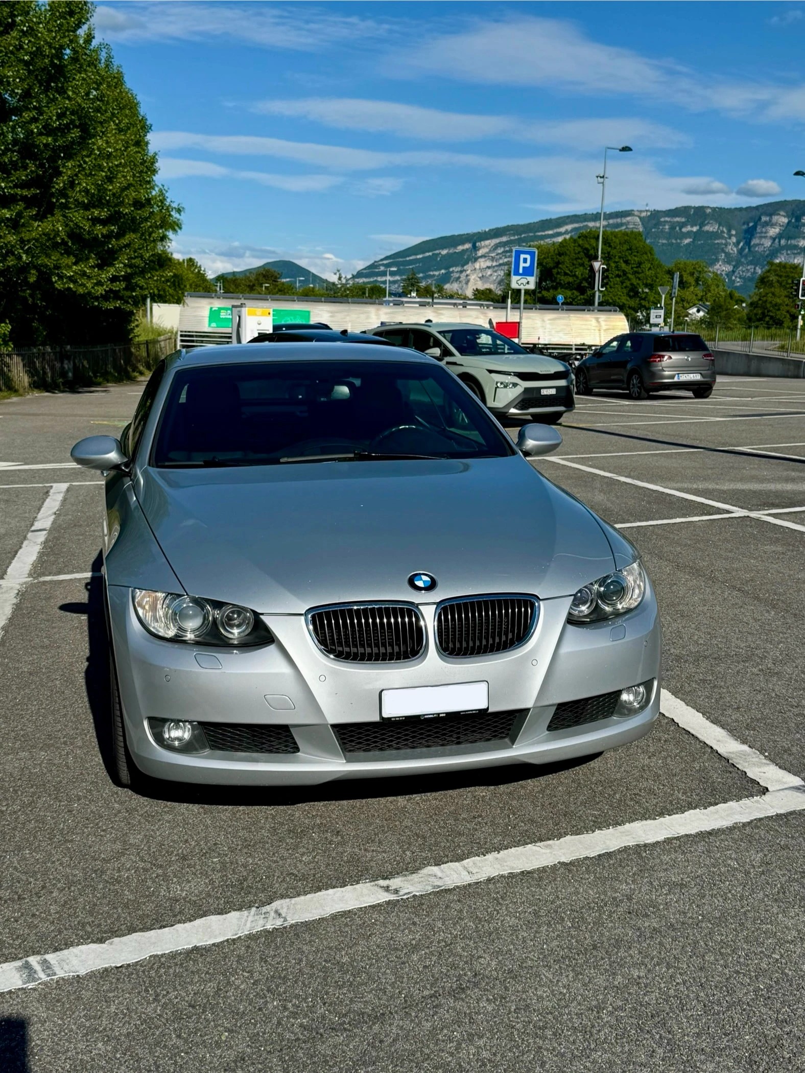 SEAT BMW 330i Cabriolet-image-4