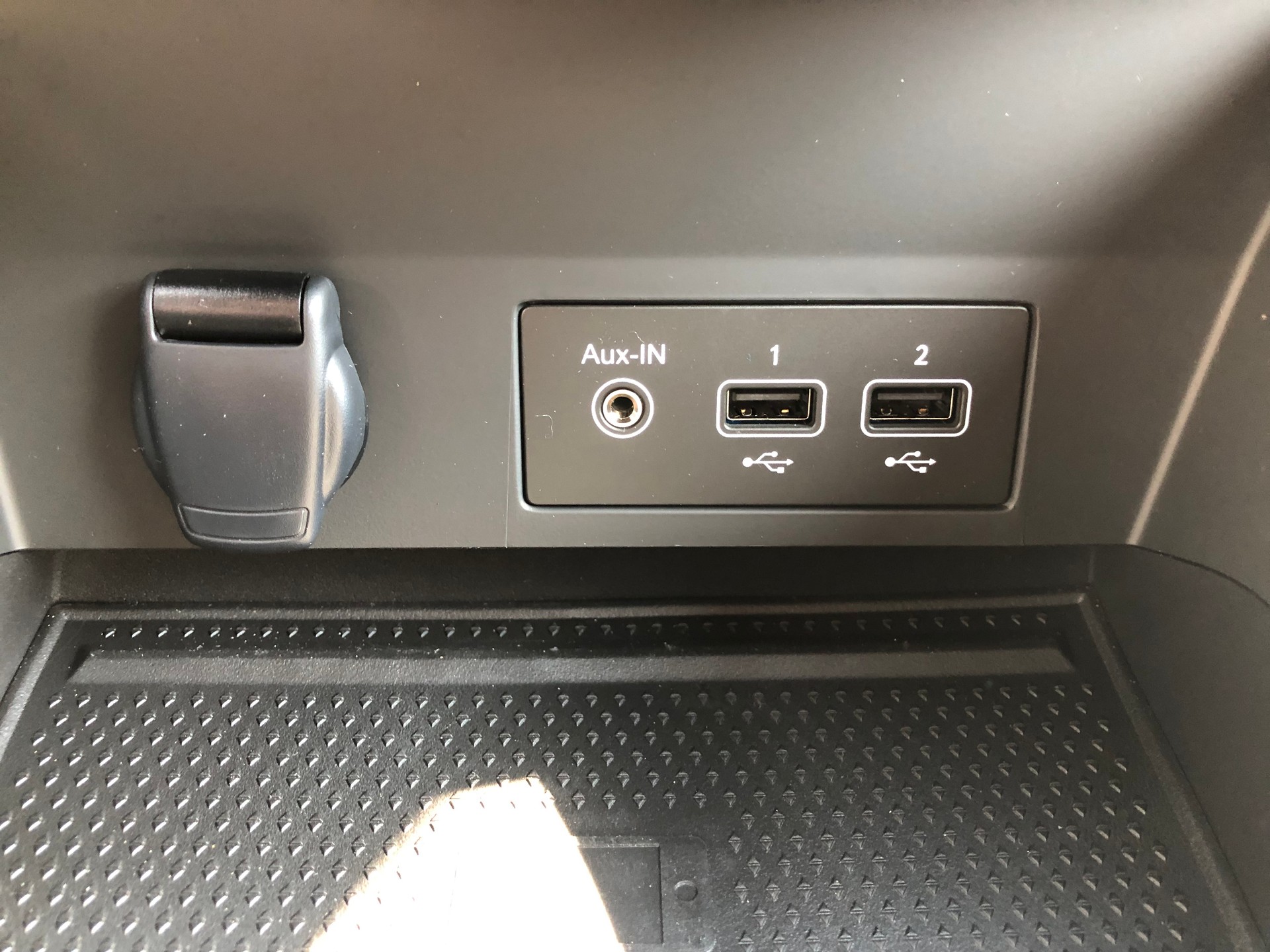 MITSUBISHI ASX 1.6 HEV Intense-image-13