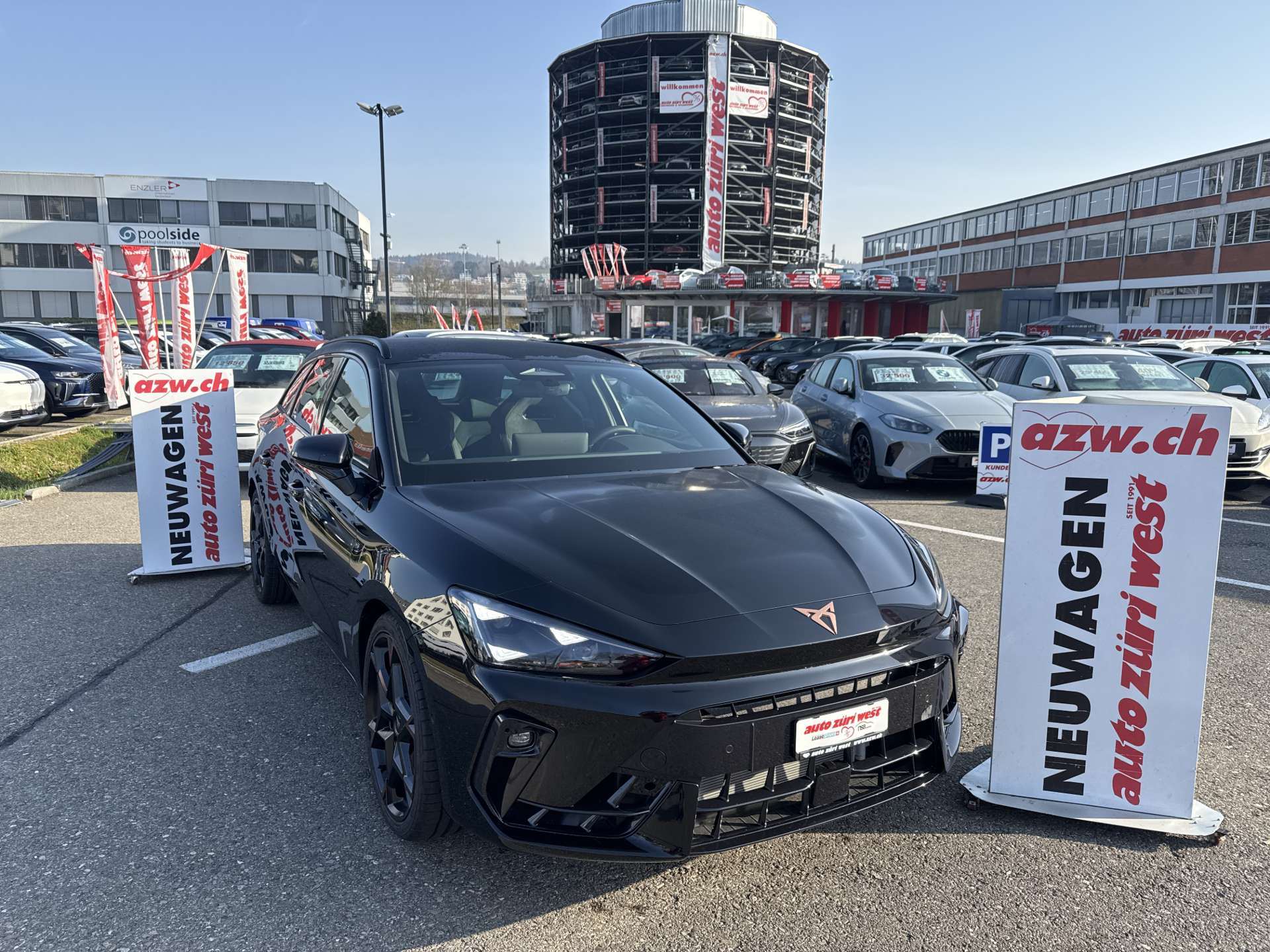 CUPRA LEON ST 2.0 TSi VZ 4Drive 333PS DSG-Automat-image-0