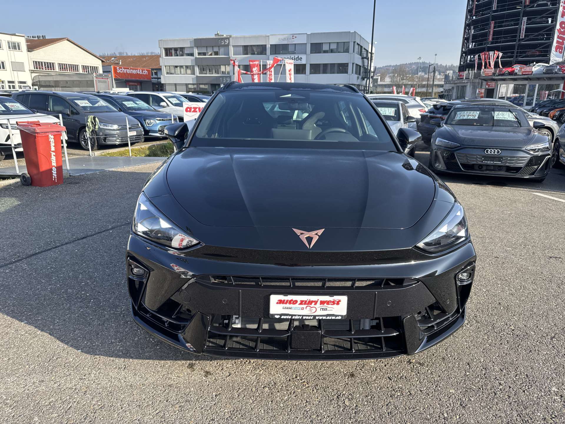 CUPRA LEON ST 2.0 TSi VZ 4Drive 333PS DSG-Automat-image-12