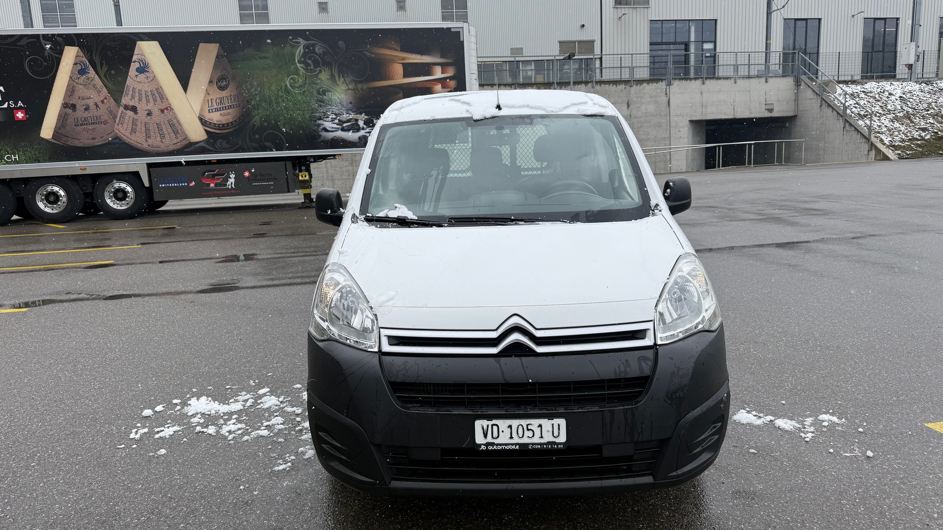 CITROEN Berlingo 1.6 BlueHDi 100 S&S Business-image-1