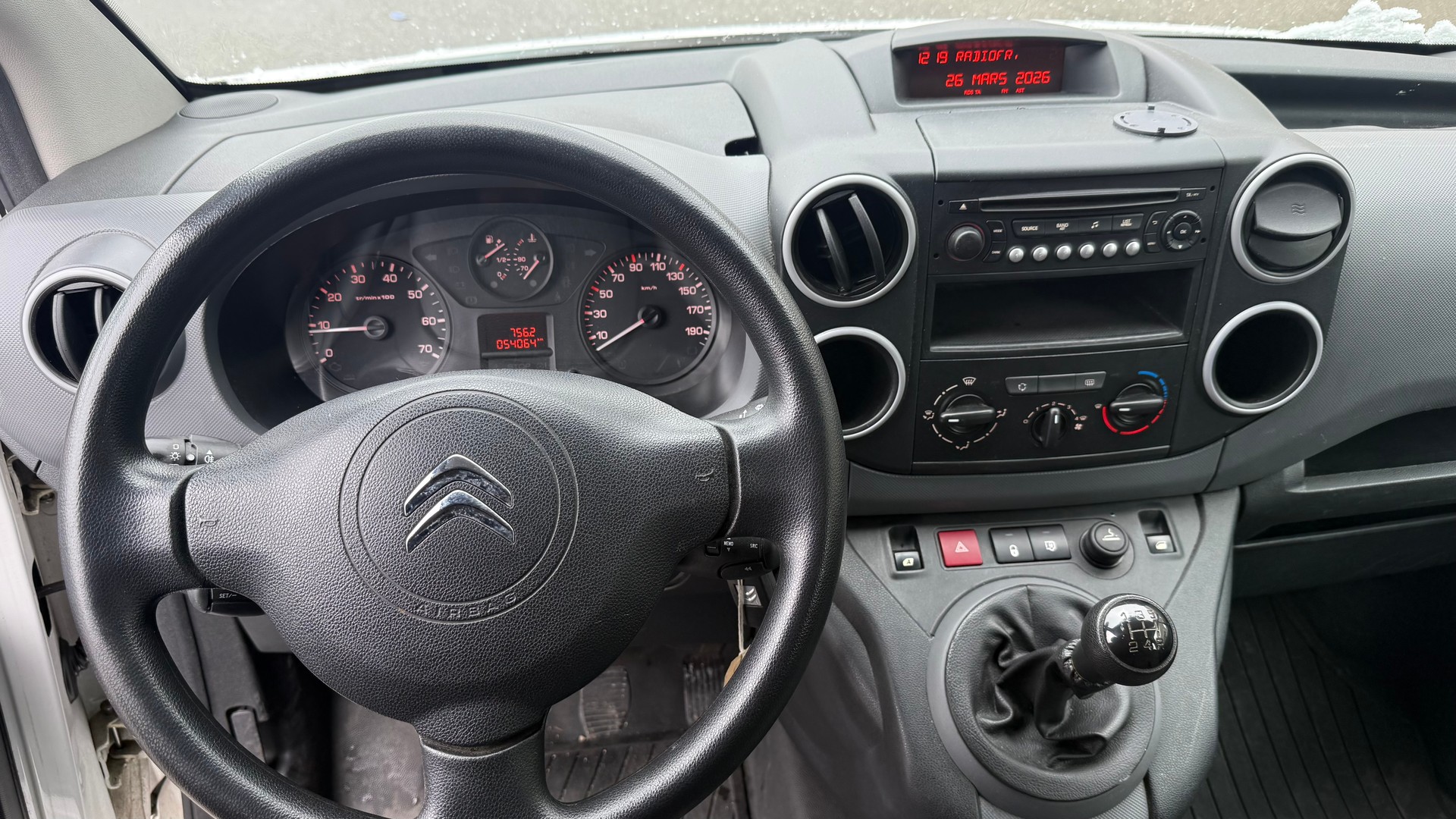 CITROEN Berlingo 1.6 BlueHDi 100 S&S Business-image-11