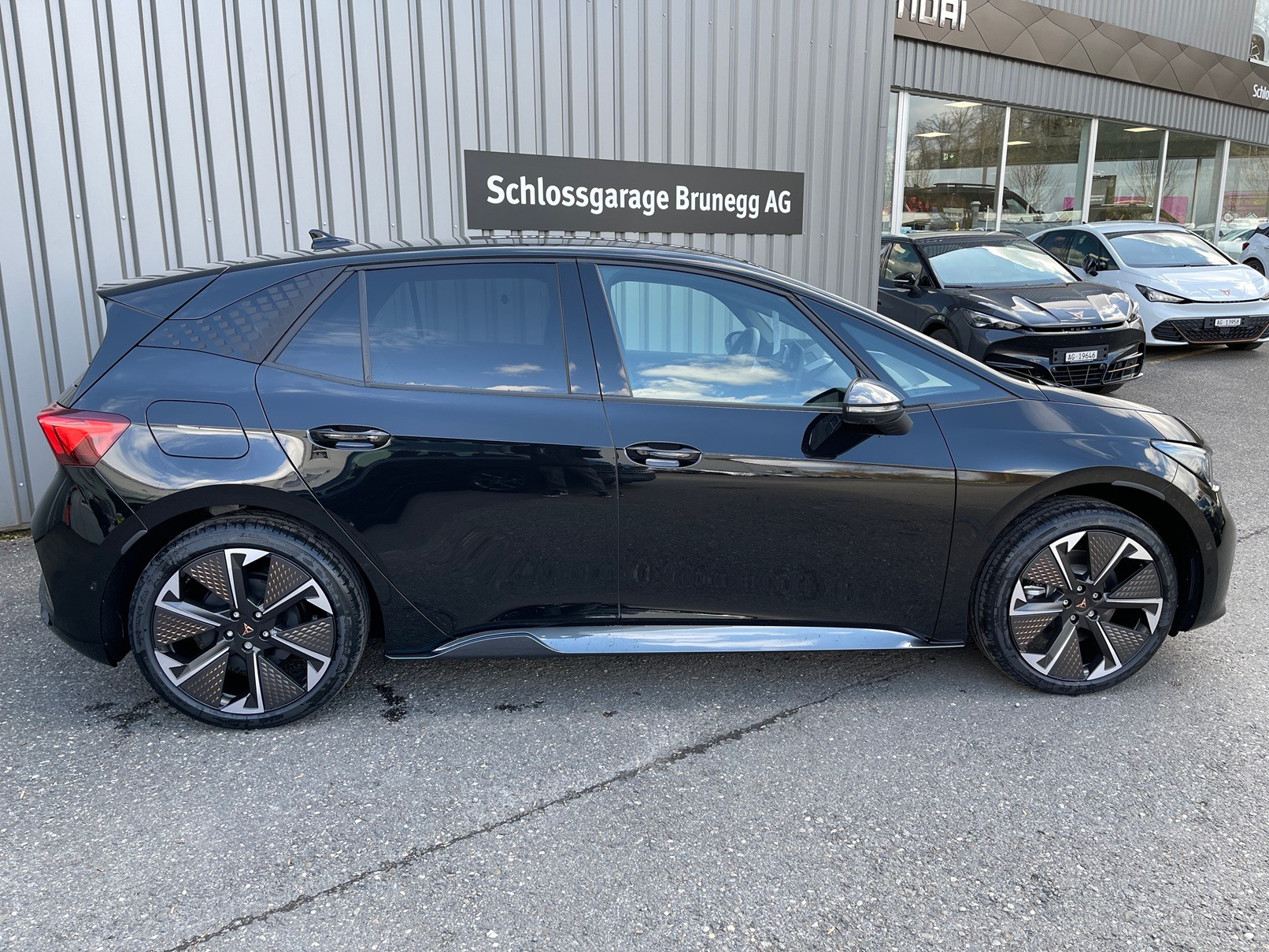 CUPRA Born 79 kWh VZ Extreme-image-1