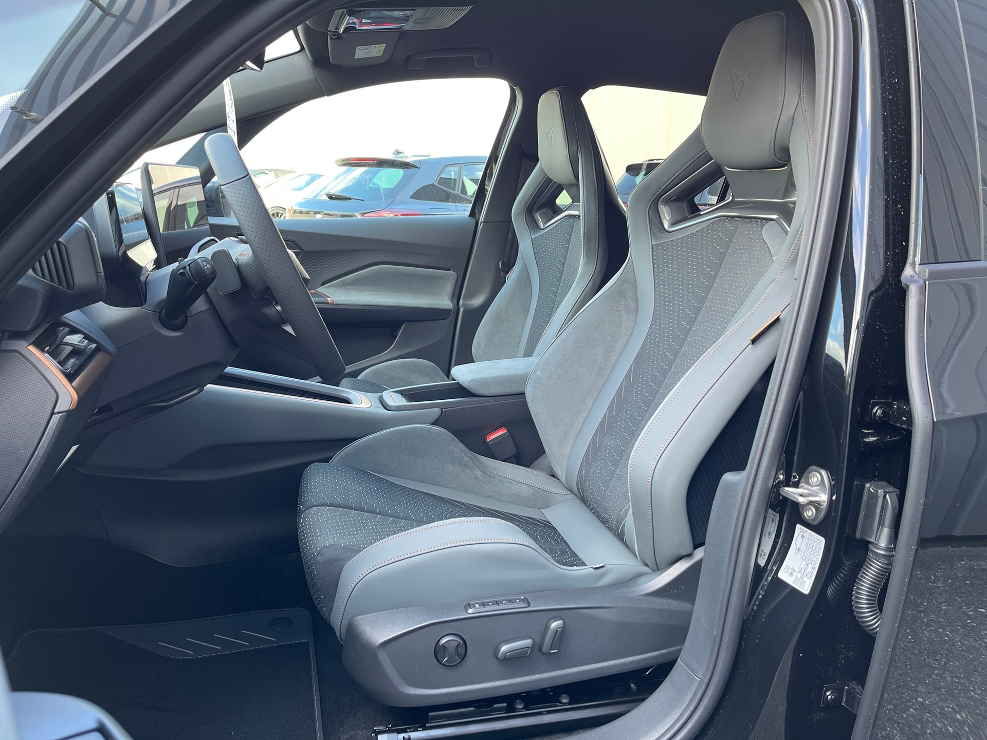 CUPRA Born 79 kWh VZ Extreme-image-6