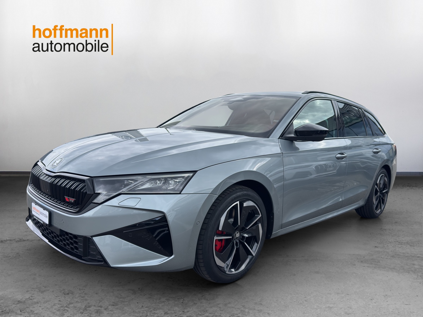 SKODA Octavia Combi 2.0 TSI DSG RS-image-0