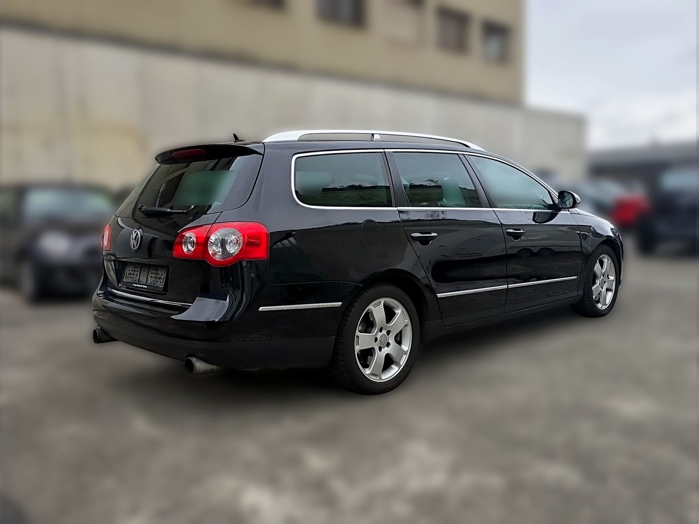 VW Passat 3.2 V6 FSI Sportline 4Motion-image-3