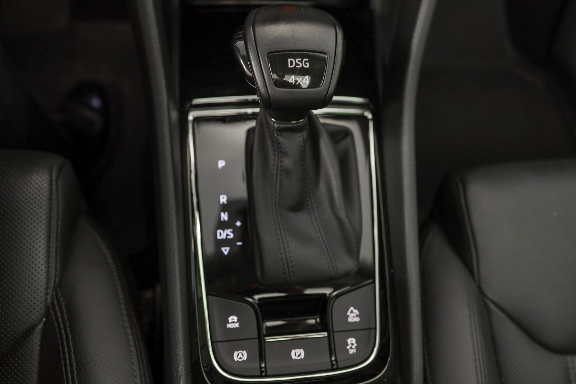 SKODA Kodiaq 2.0 TDI CR L&K 4x4 DSG-image-21