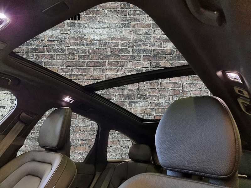 VOLVO XC60 2.0 T8 TE R-Design eAWD-image-8