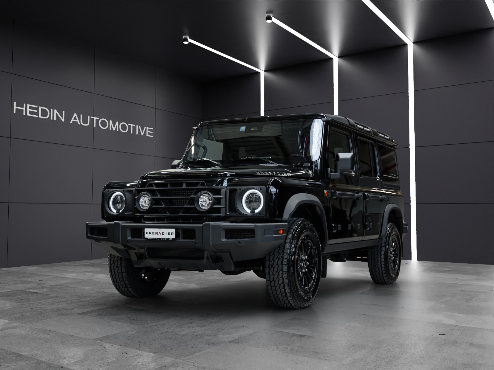 INEOS Grenadier 3.0D Black Edition-image-5